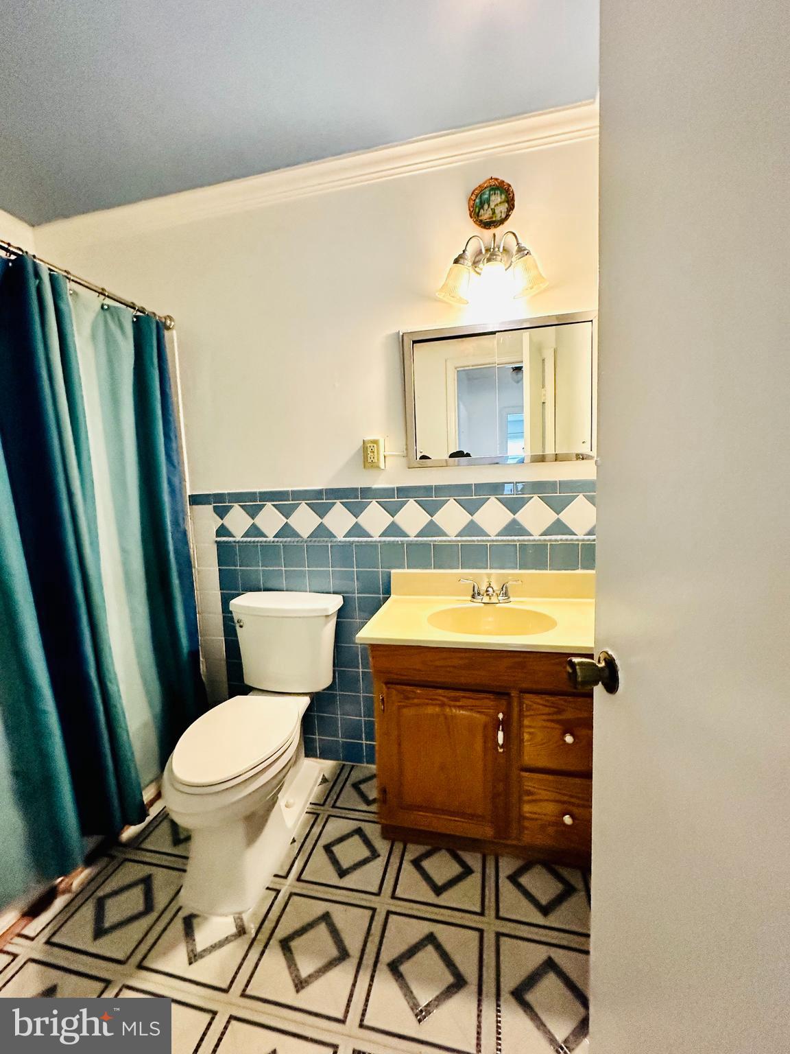 NEW CARROLLTON - Residential Lease