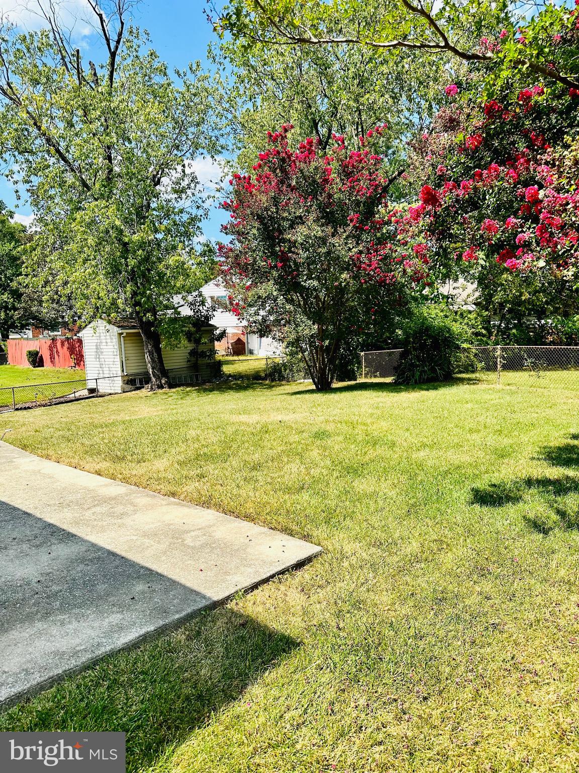 NEW CARROLLTON - Residential Lease