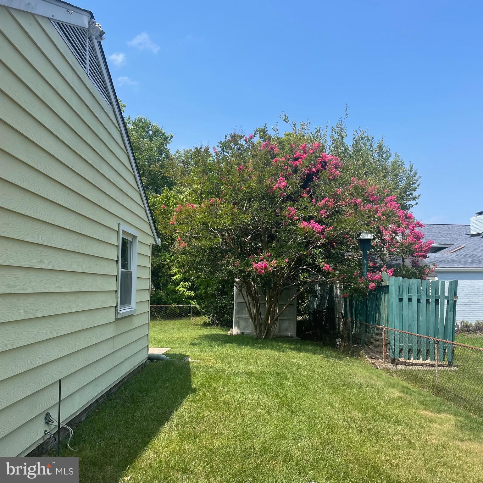 NEW CARROLLTON - Residential Lease