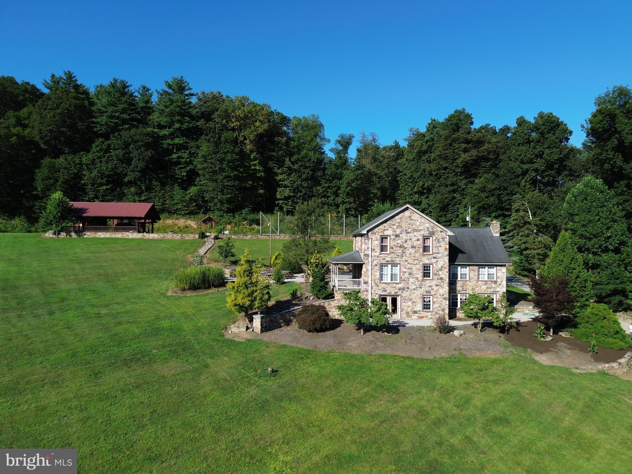 1323 COUCHTOWN ROAD