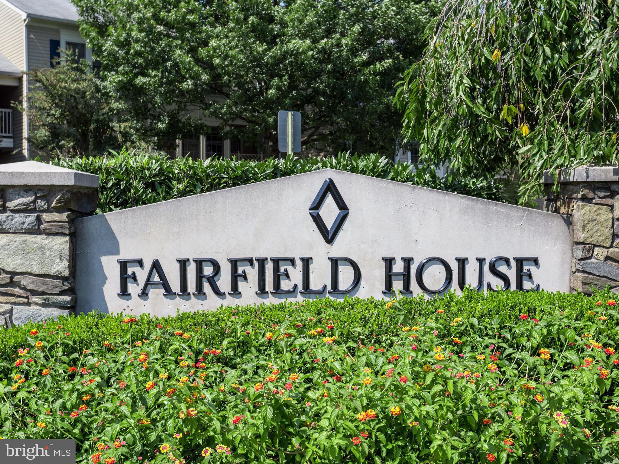FAIRFIELD HOUSE - Residential