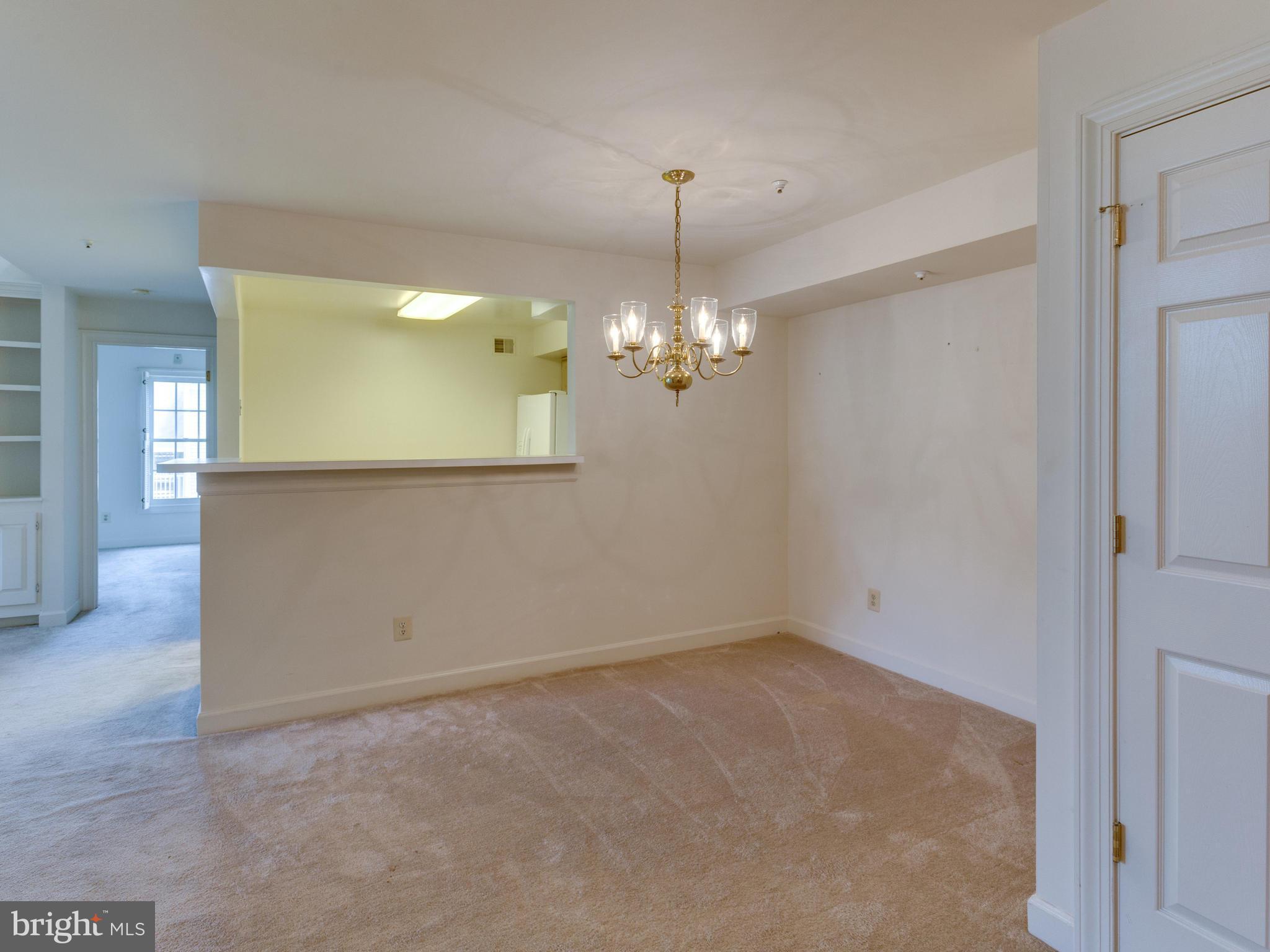 FAIRFIELD HOUSE - Residential