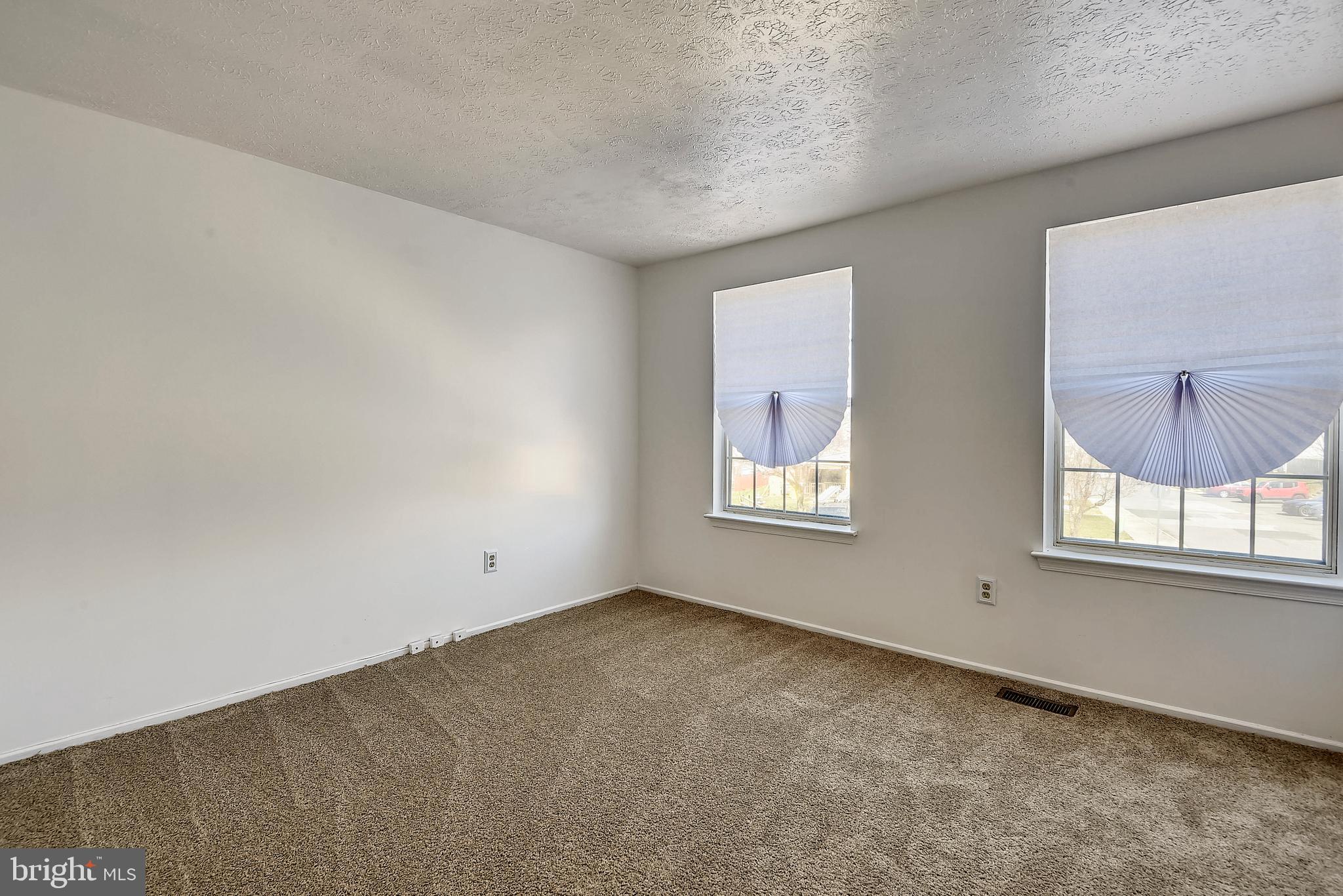 HERITAGE HILL CONDO - Residential