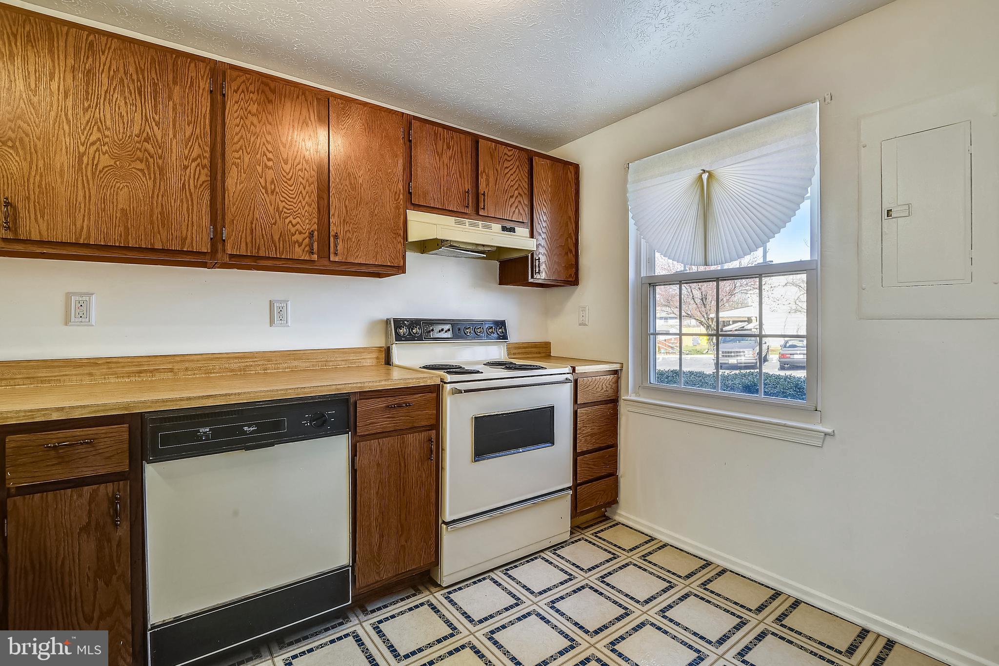 HERITAGE HILL CONDO - Residential