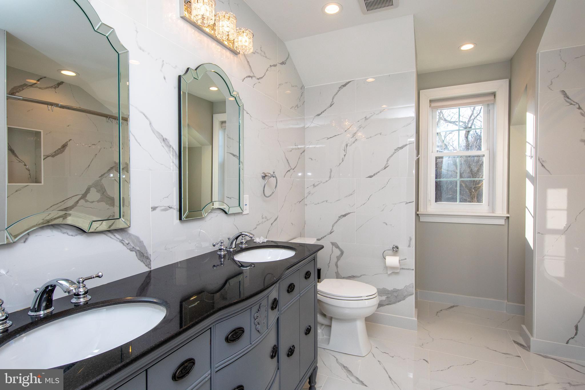 000 - Residential Lease