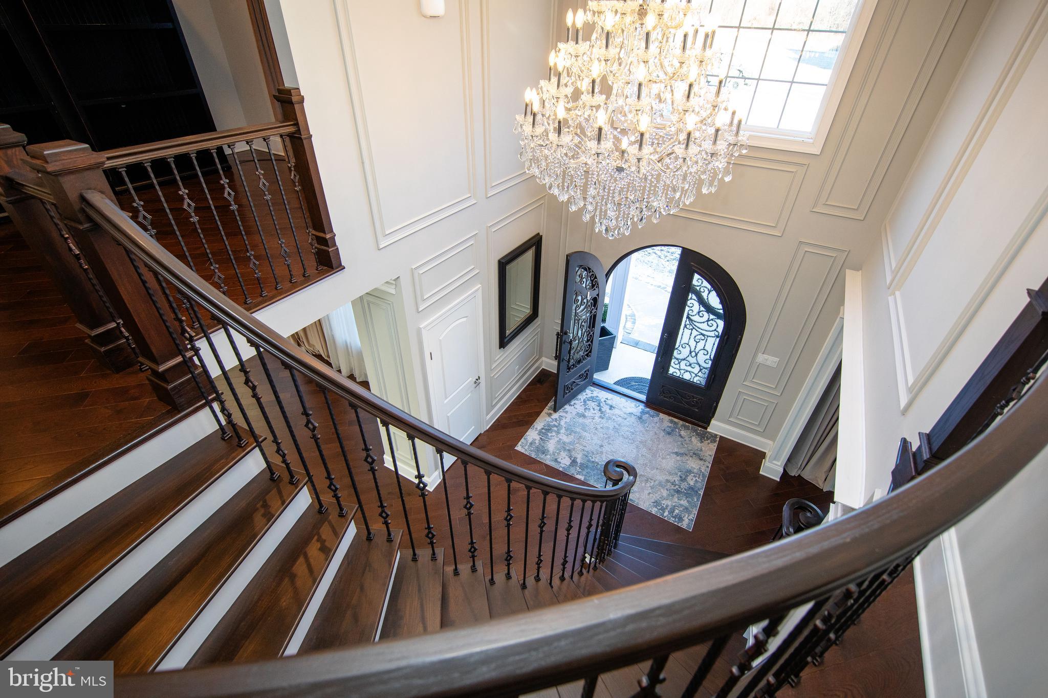 000 - Residential Lease