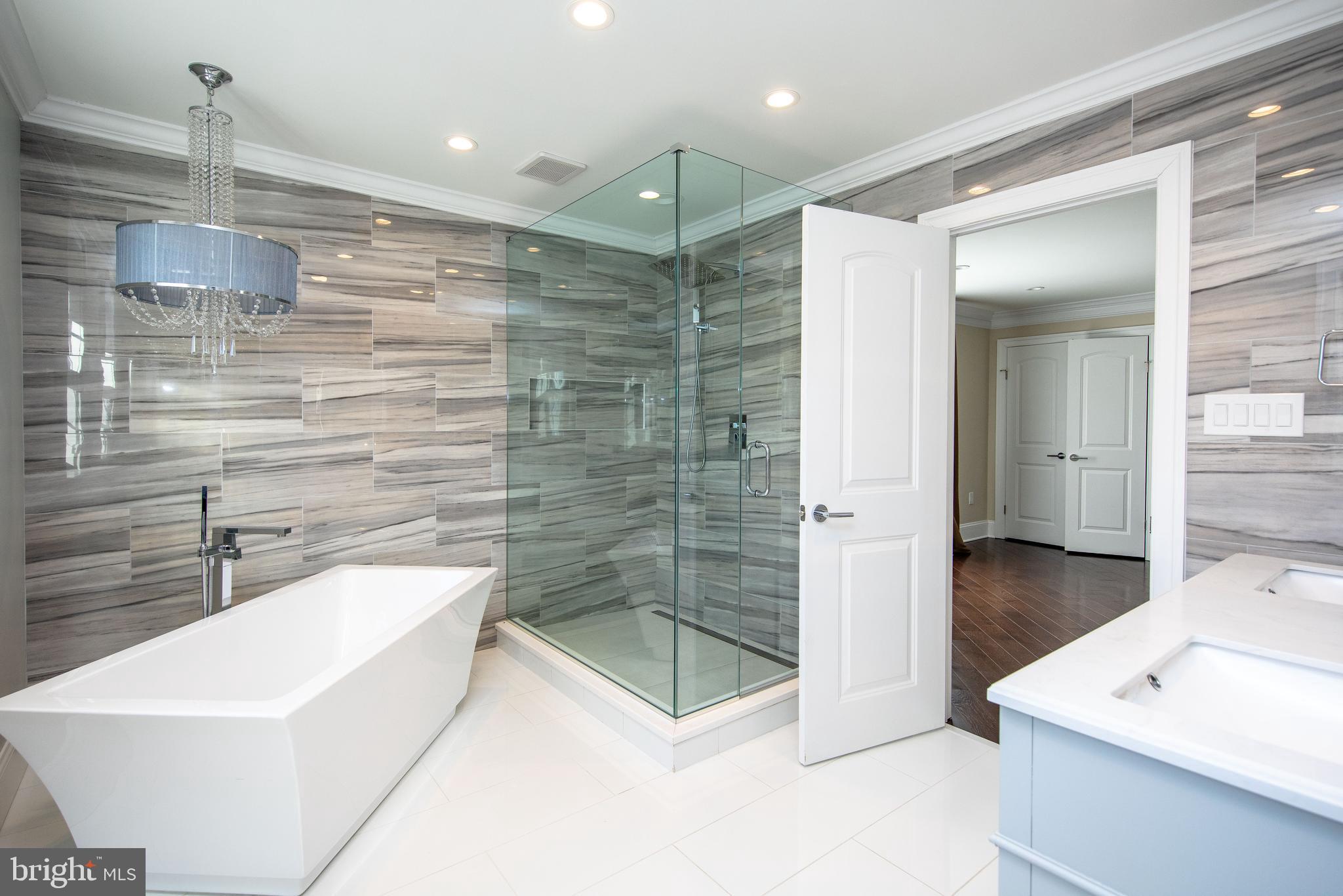 000 - Residential Lease