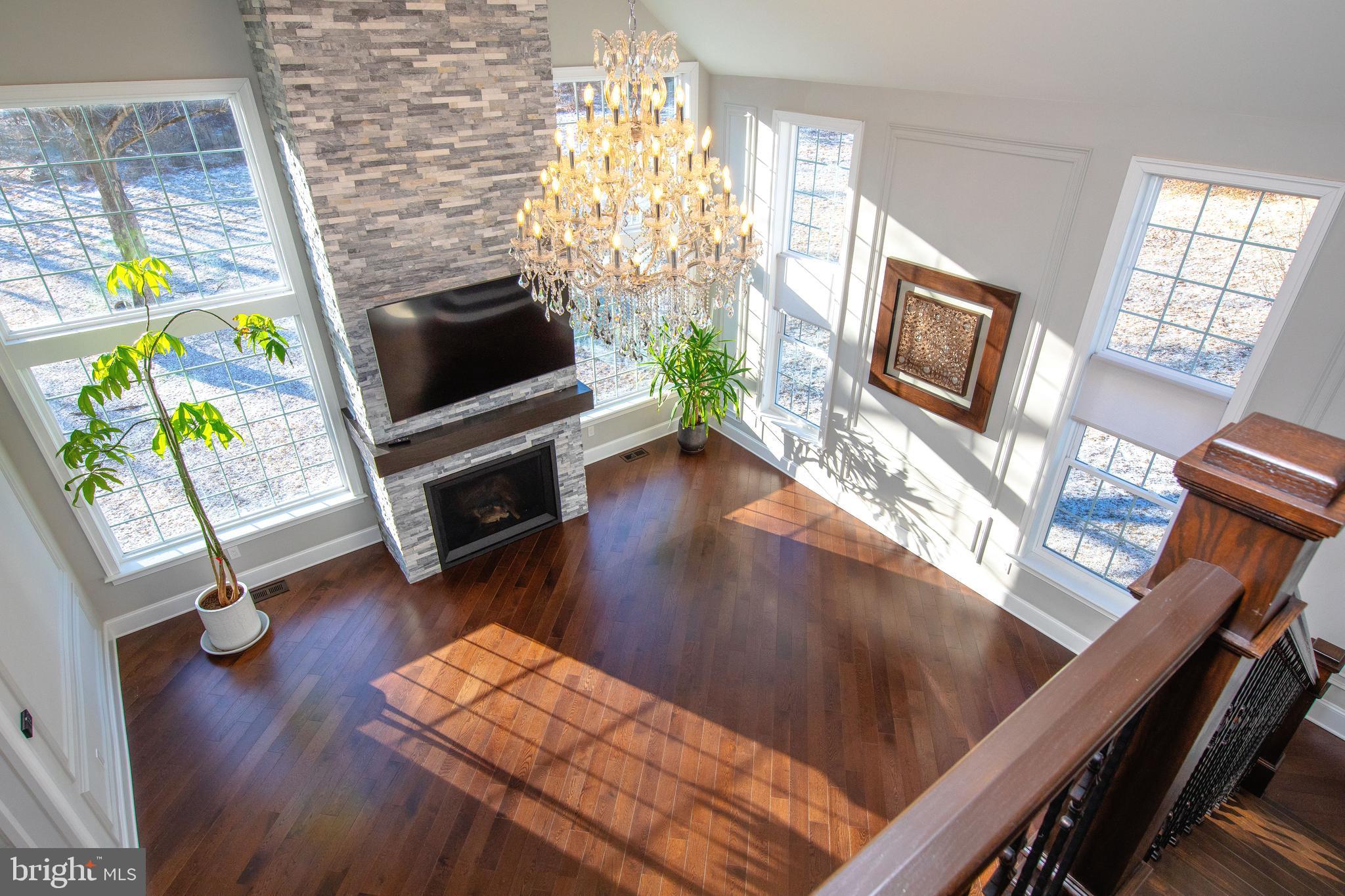 000 - Residential Lease