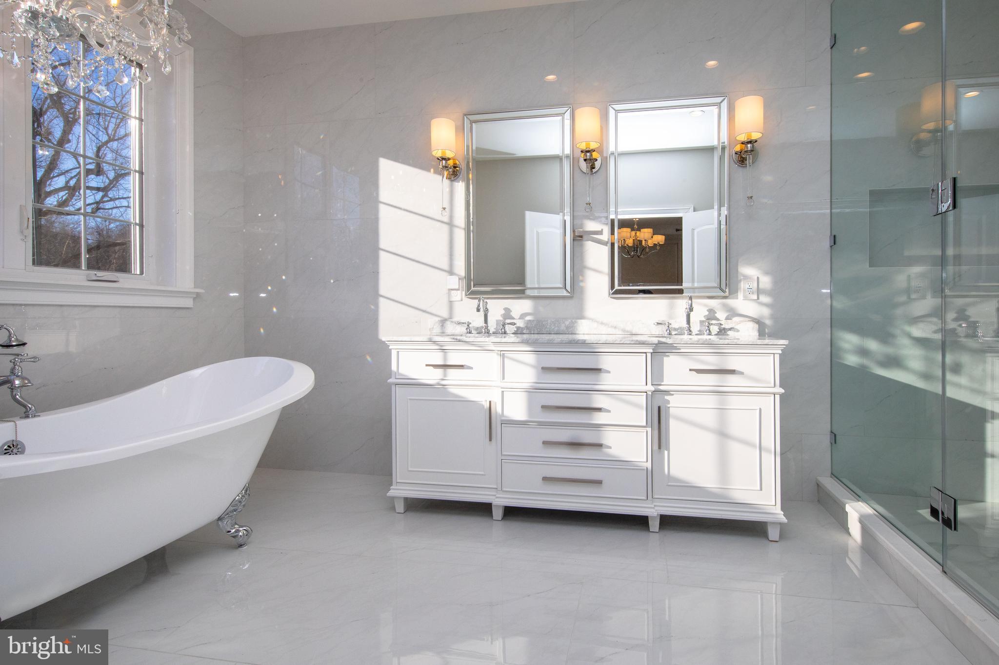 000 - Residential Lease