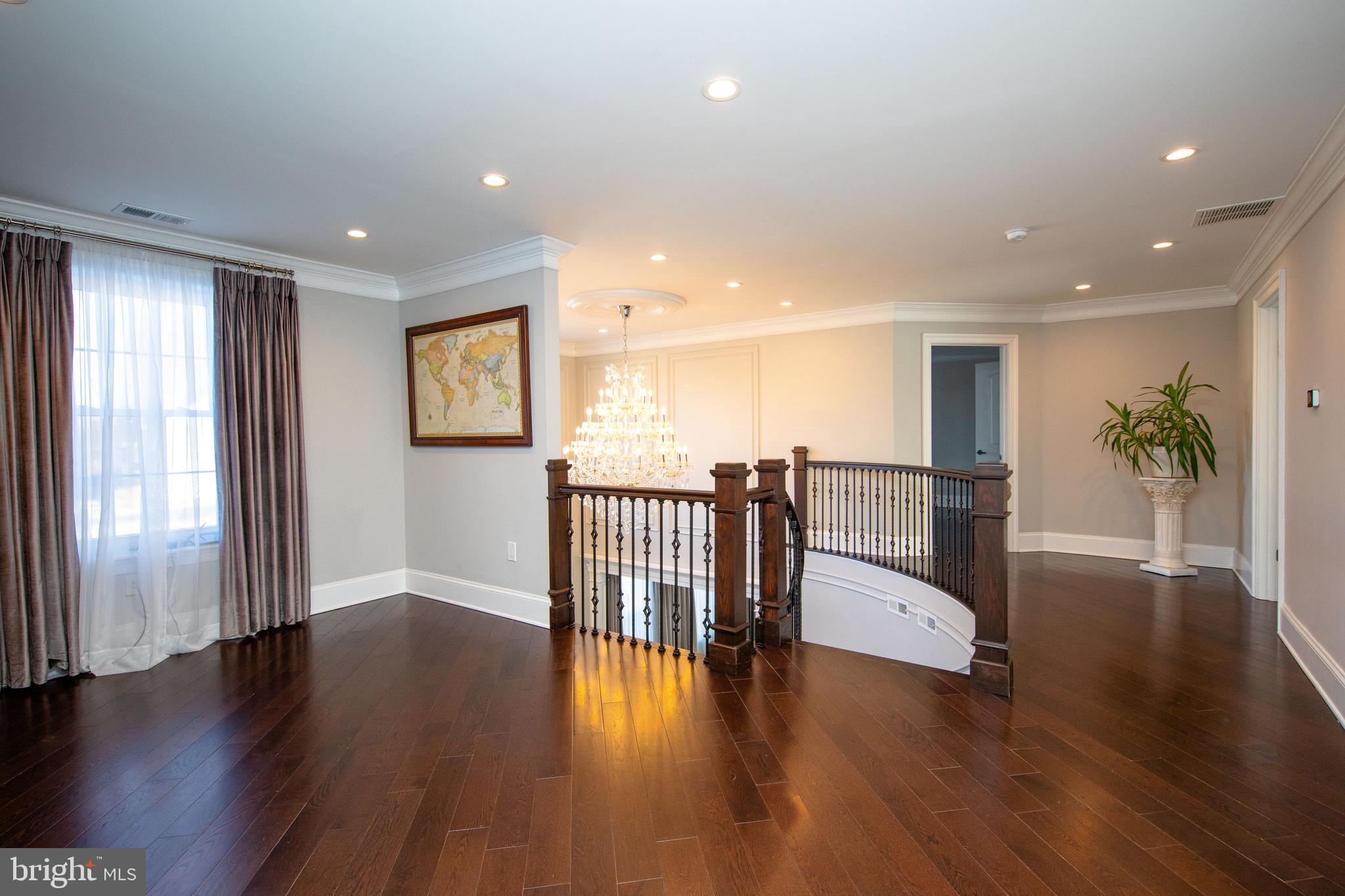 000 - Residential Lease