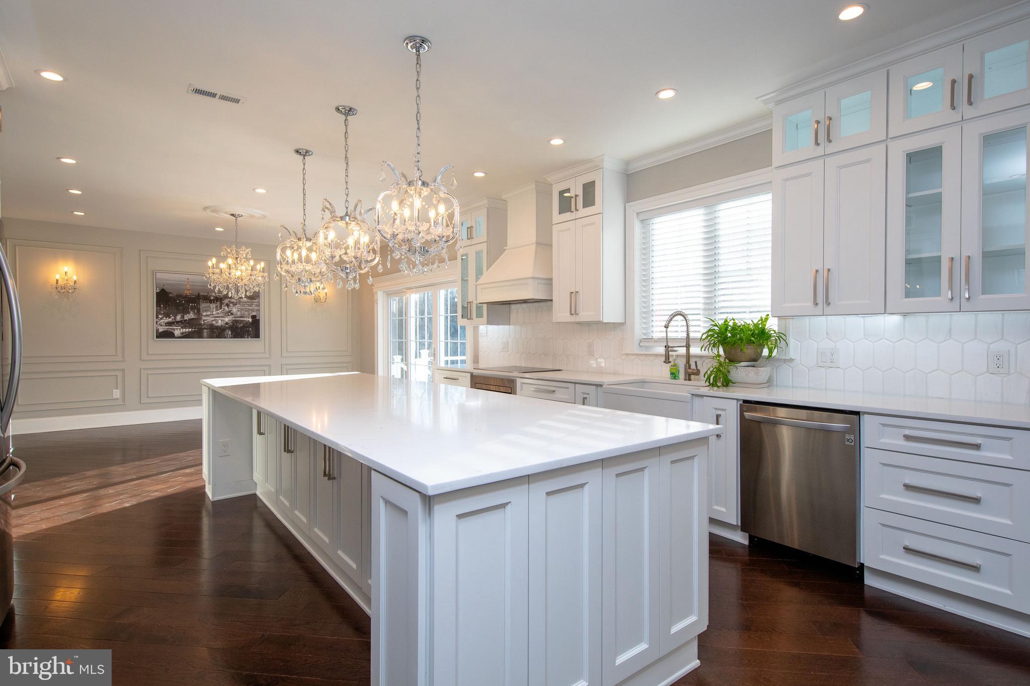 000 - Residential Lease