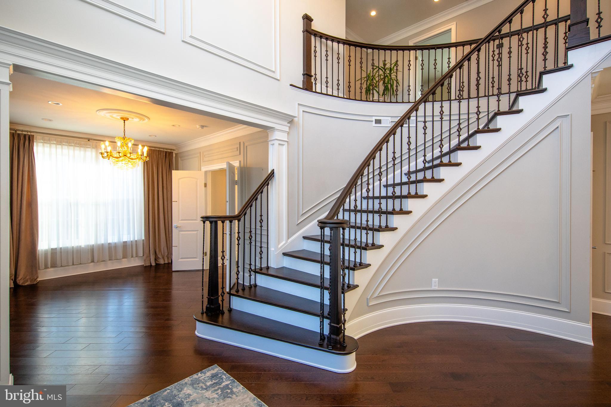 000 - Residential Lease