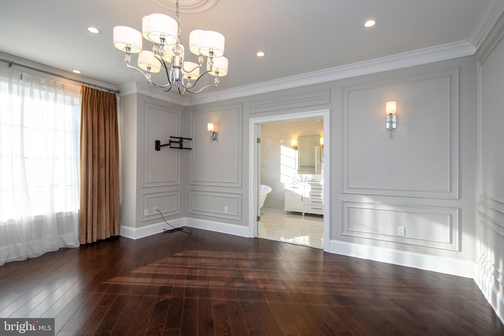 000 - Residential Lease