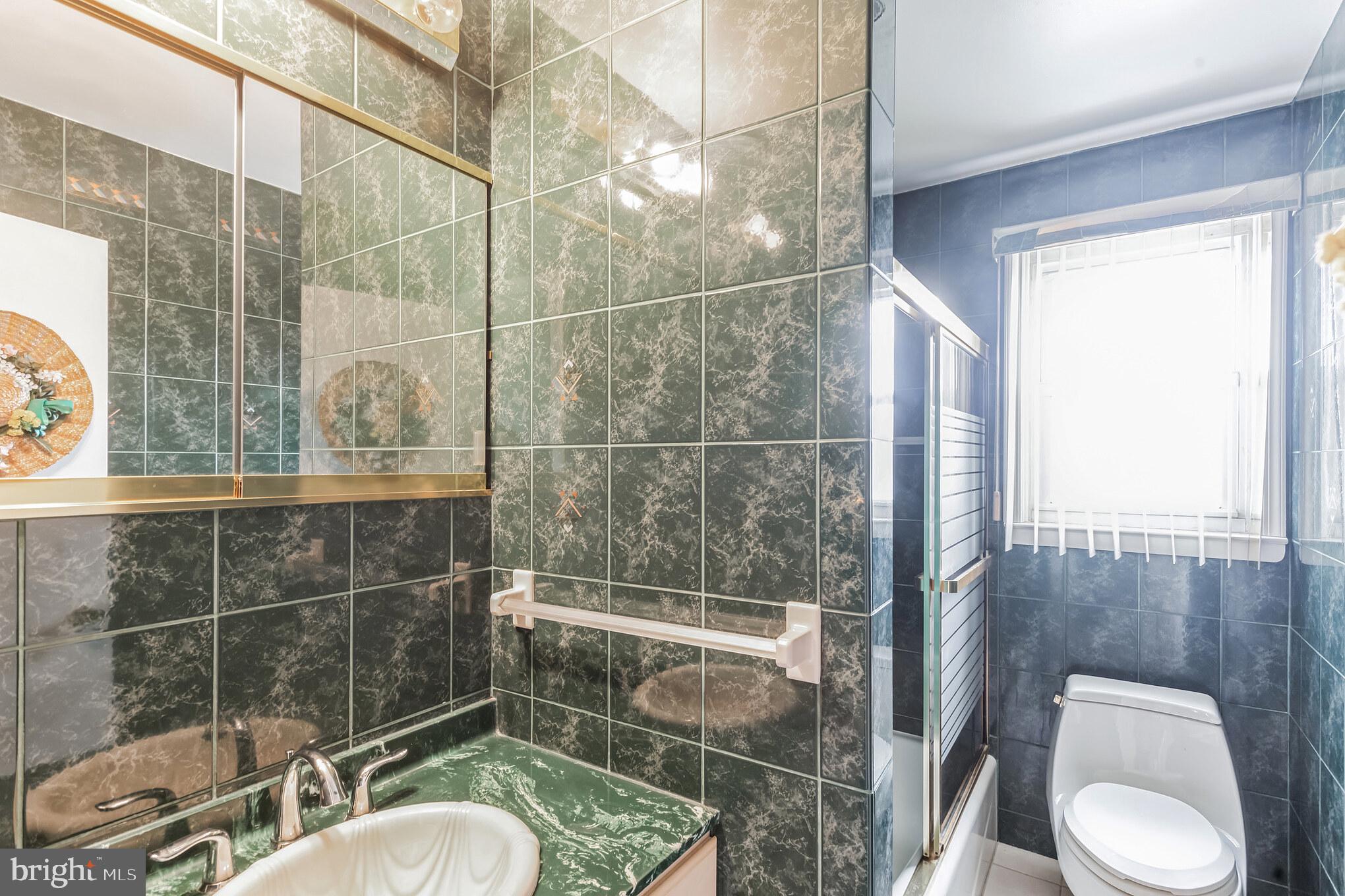 WINDSOR MILL - Residential