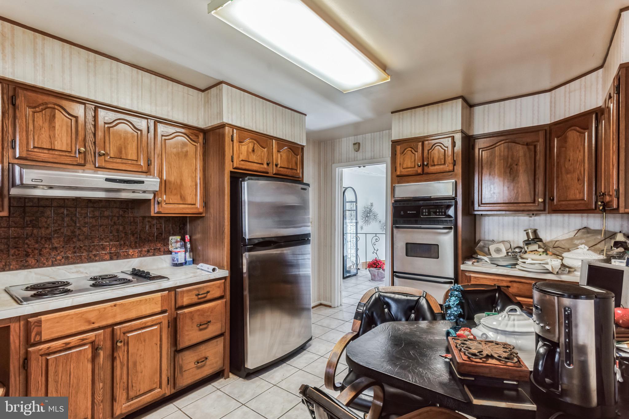 WINDSOR MILL - Residential