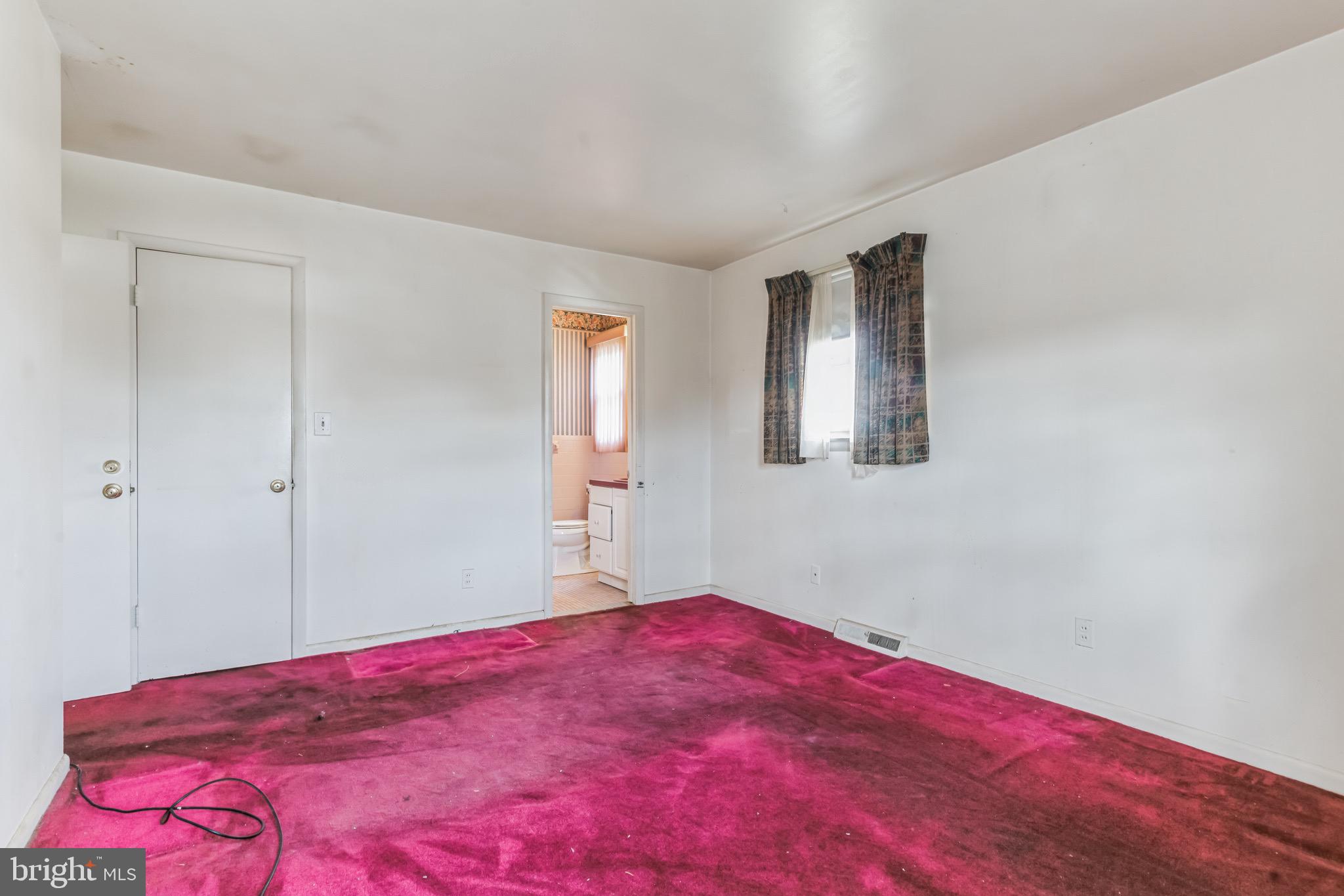 WINDSOR MILL - Residential