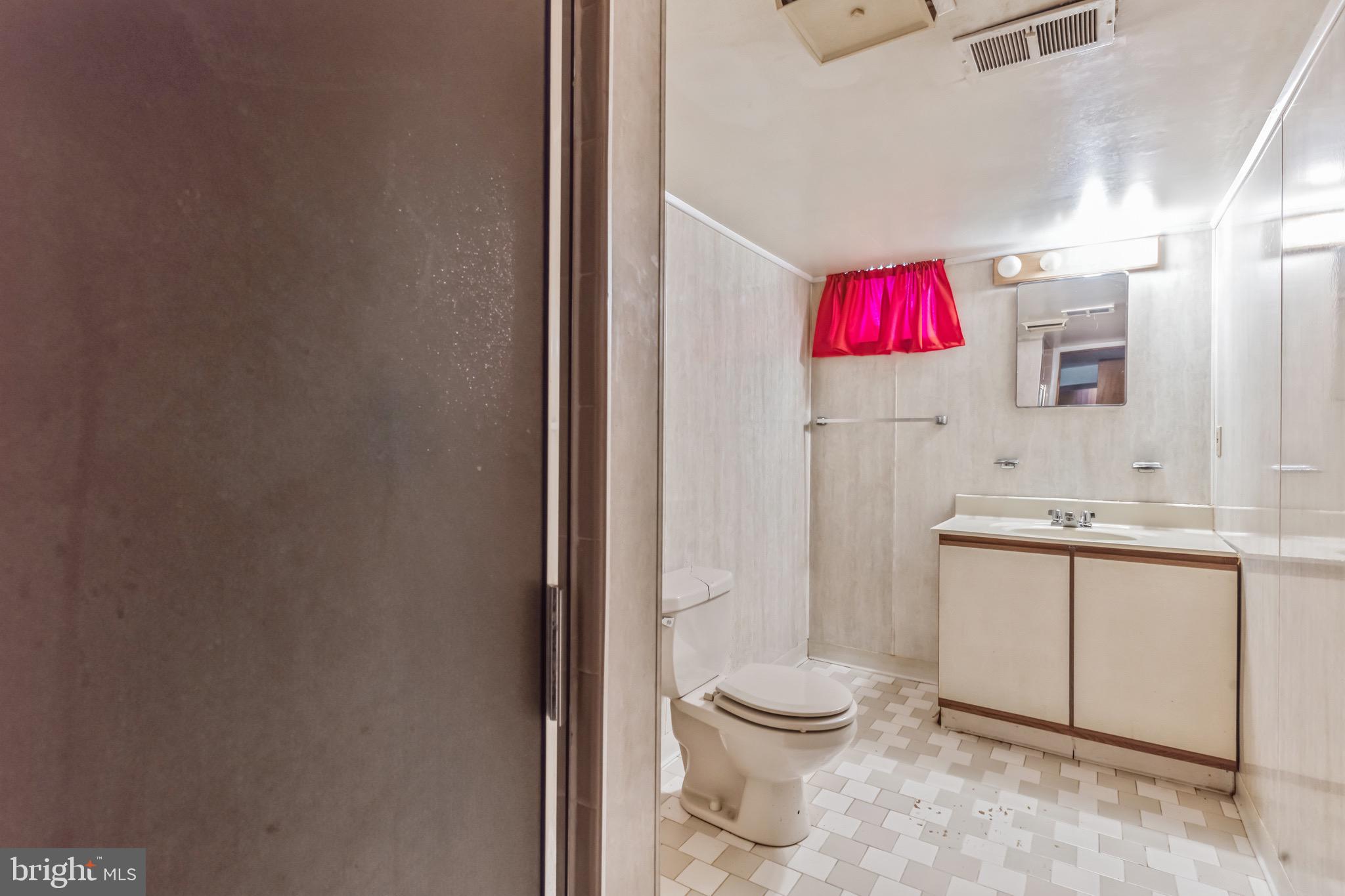 WINDSOR MILL - Residential