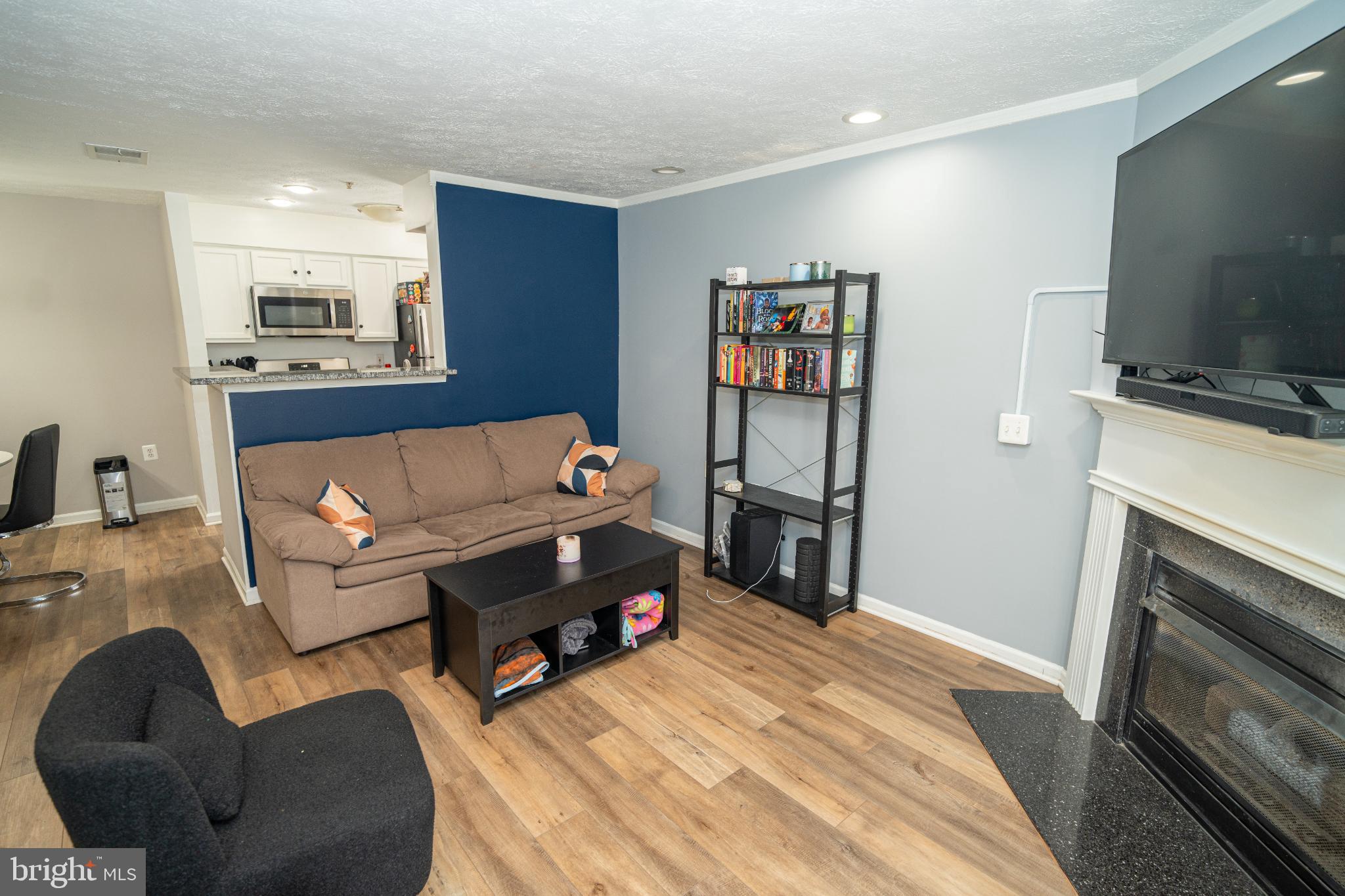 LARGO TOWN CENTER - Residential Lease