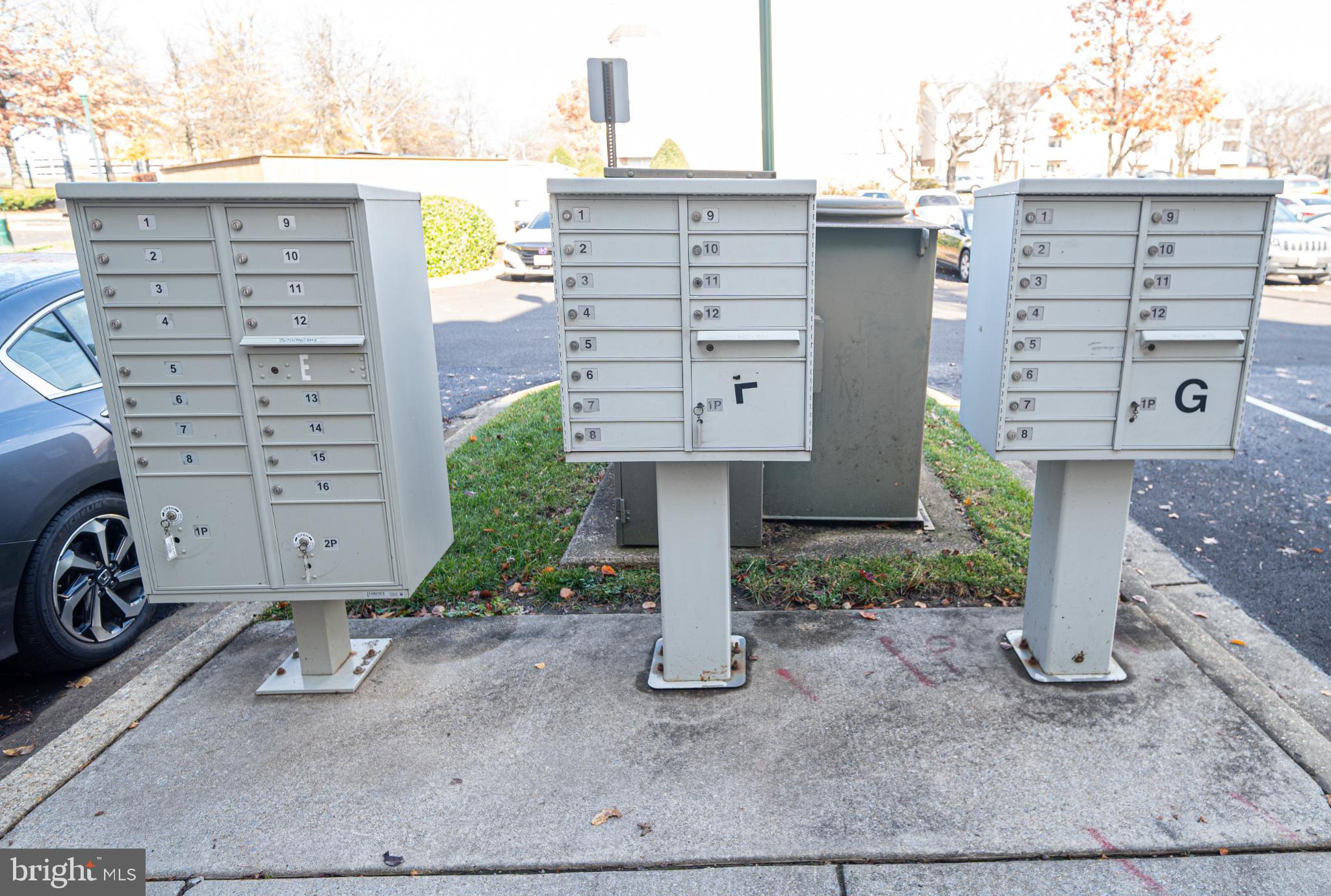 LARGO TOWN CENTER - Residential Lease