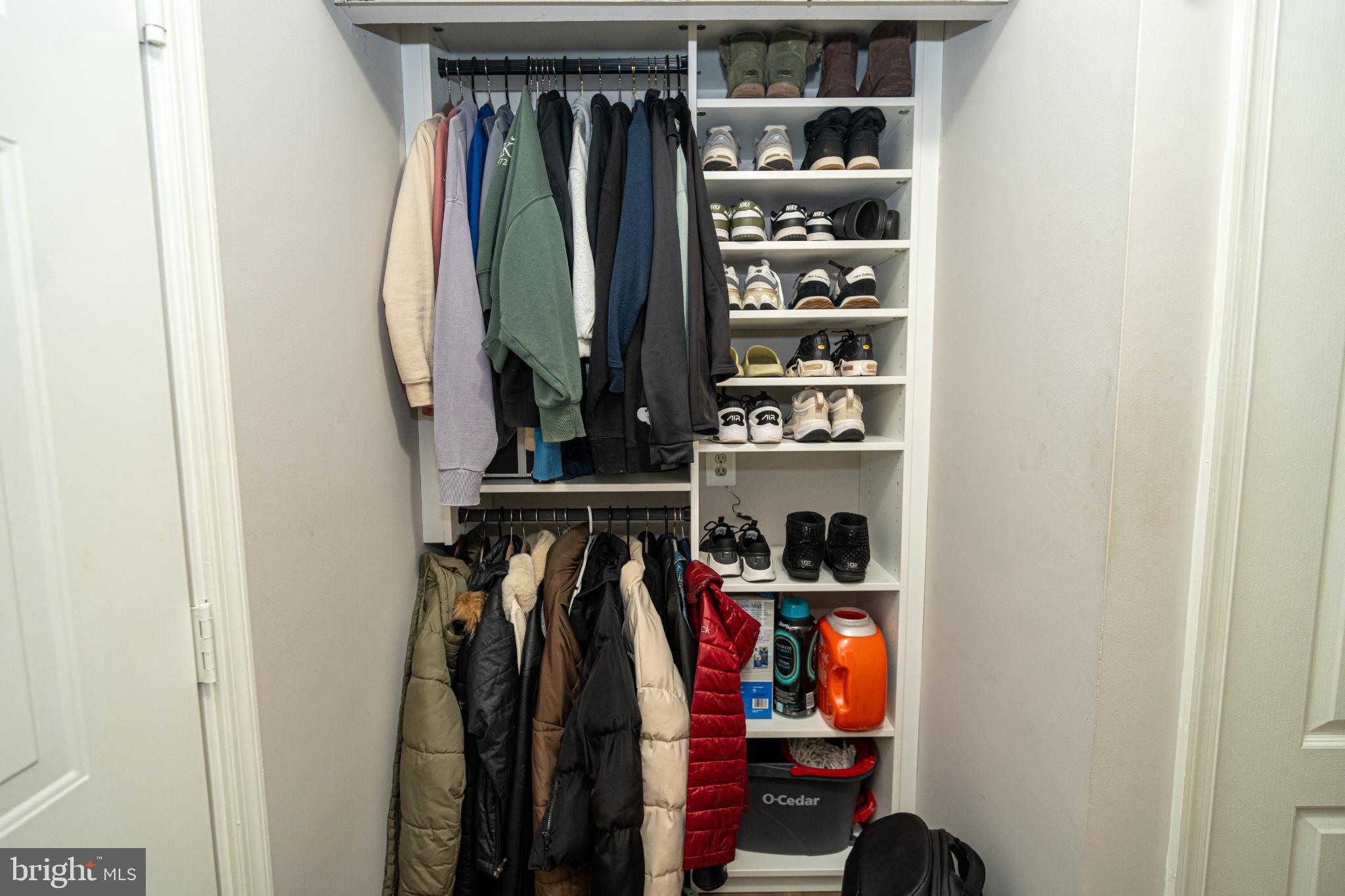 LARGO TOWN CENTER - Residential Lease