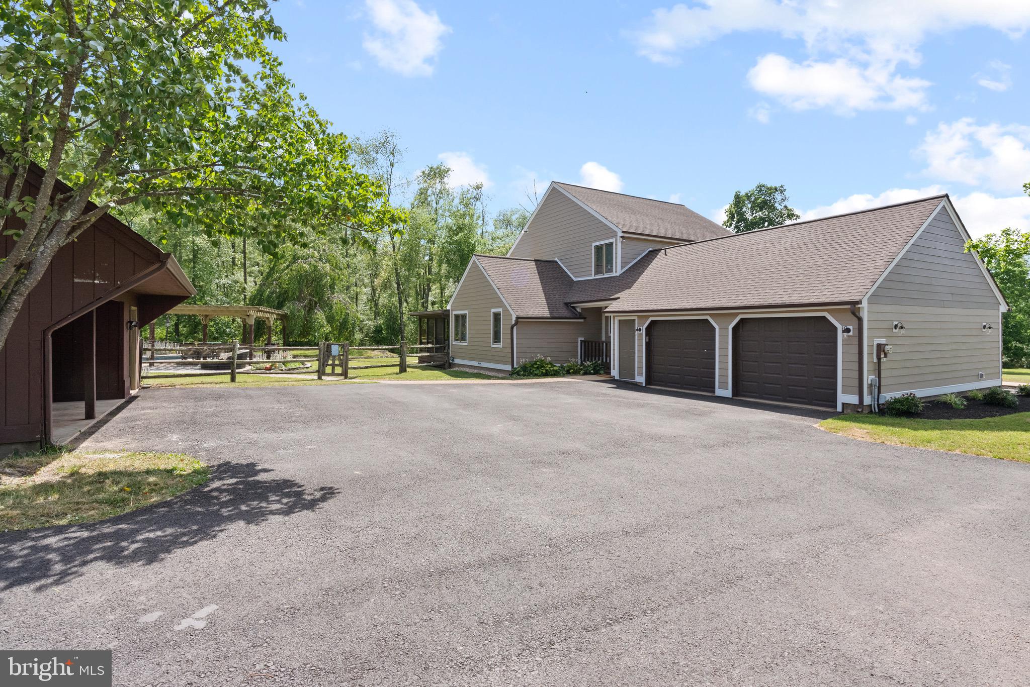 NON AVAILABLE - Residential