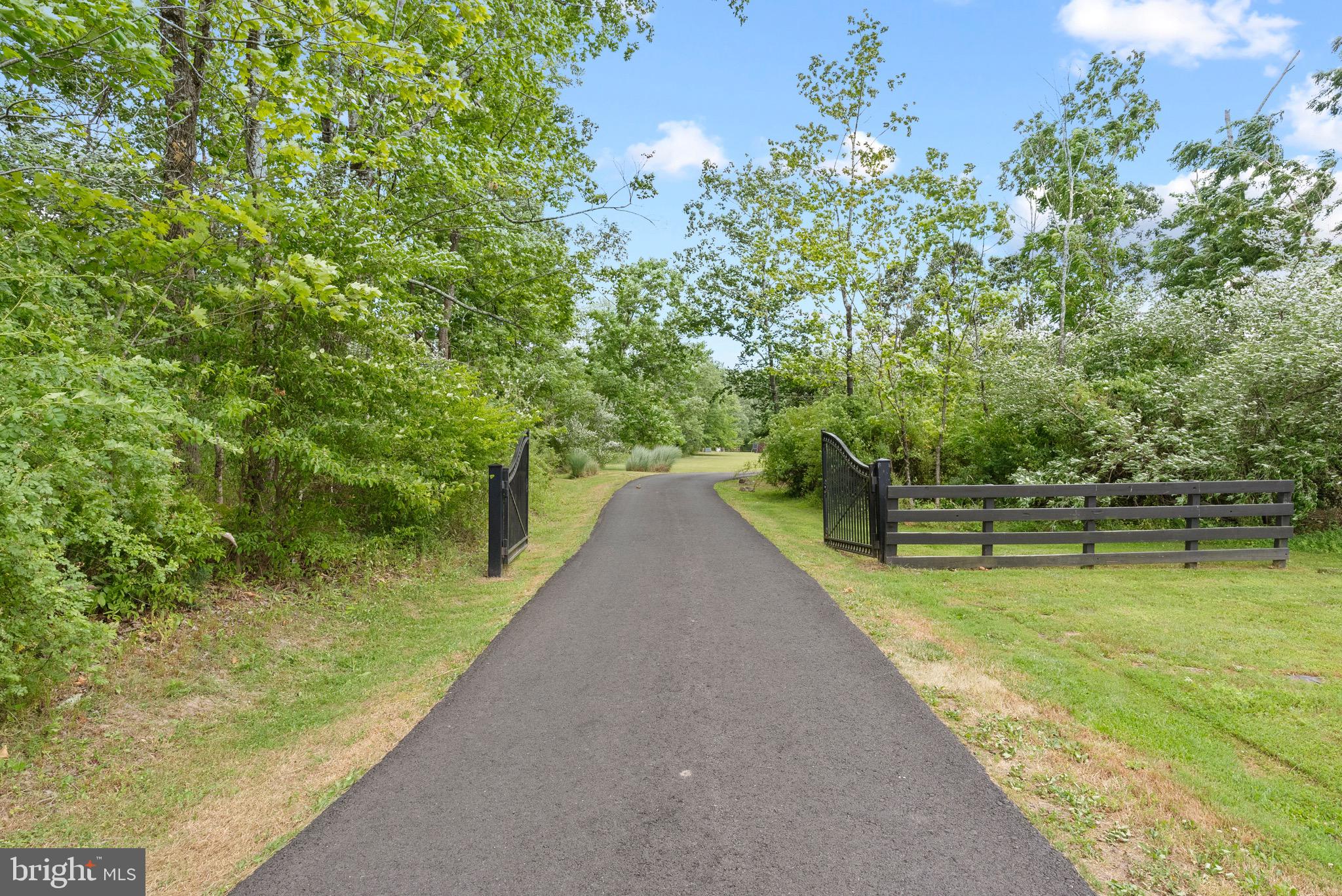 NON AVAILABLE - Residential