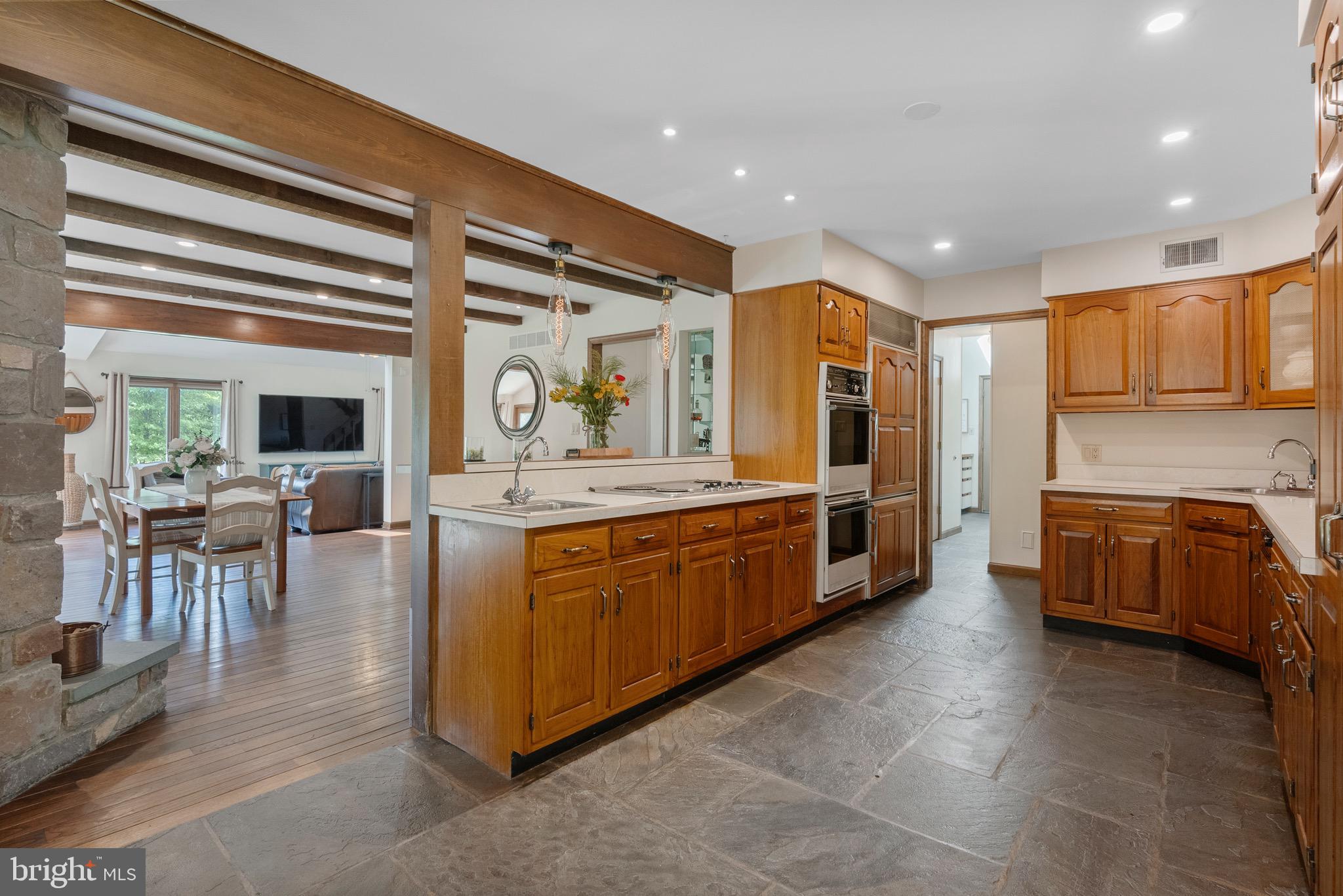 NON AVAILABLE - Residential