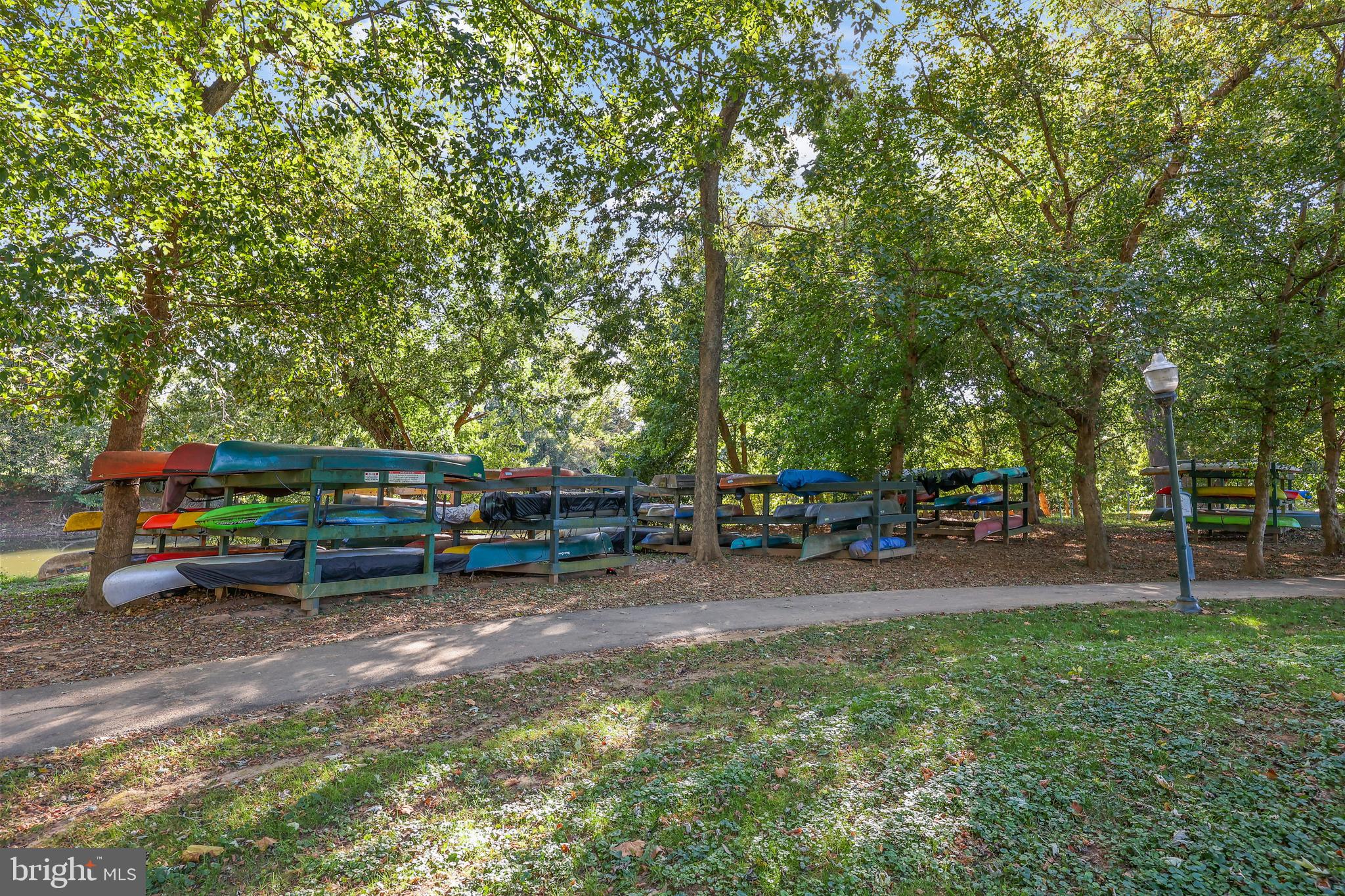 RIVER CREEK - Residential