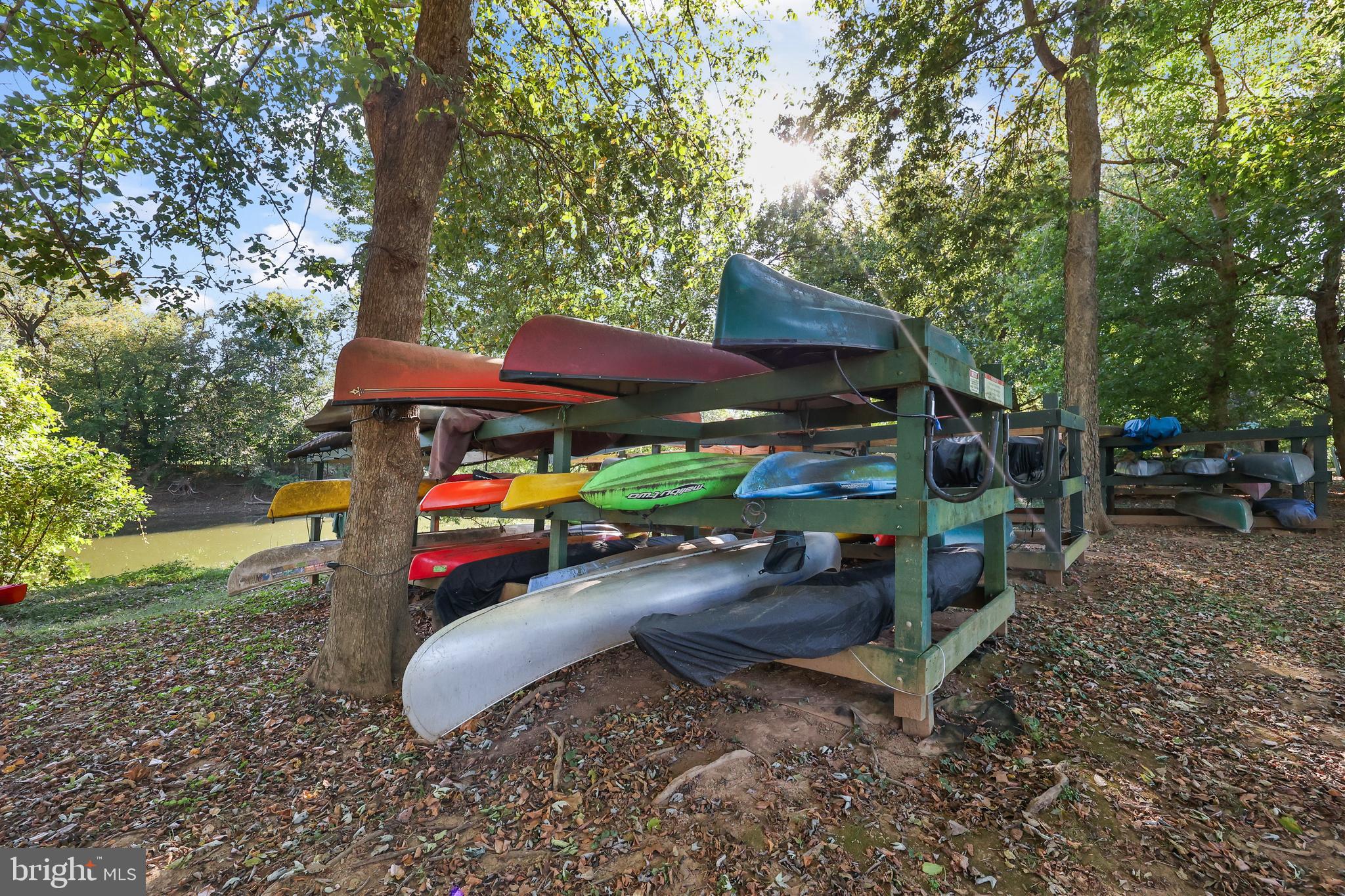 RIVER CREEK - Residential