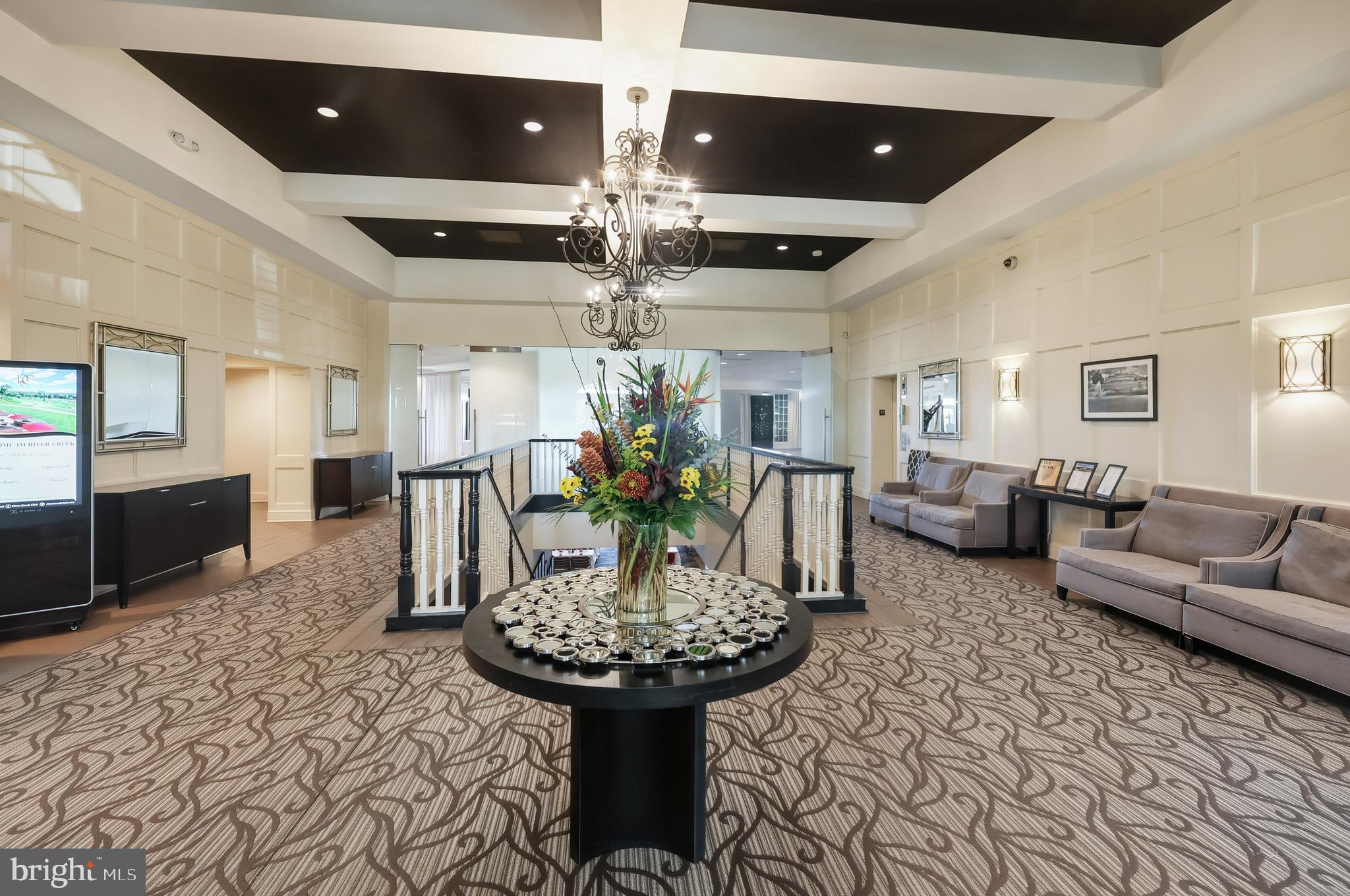 RIVER CREEK - Residential