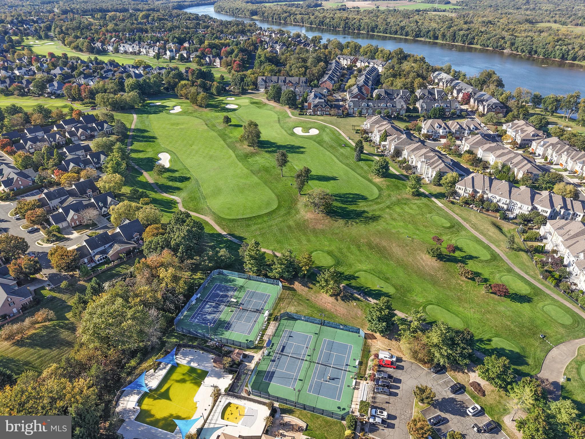 RIVER CREEK - Residential