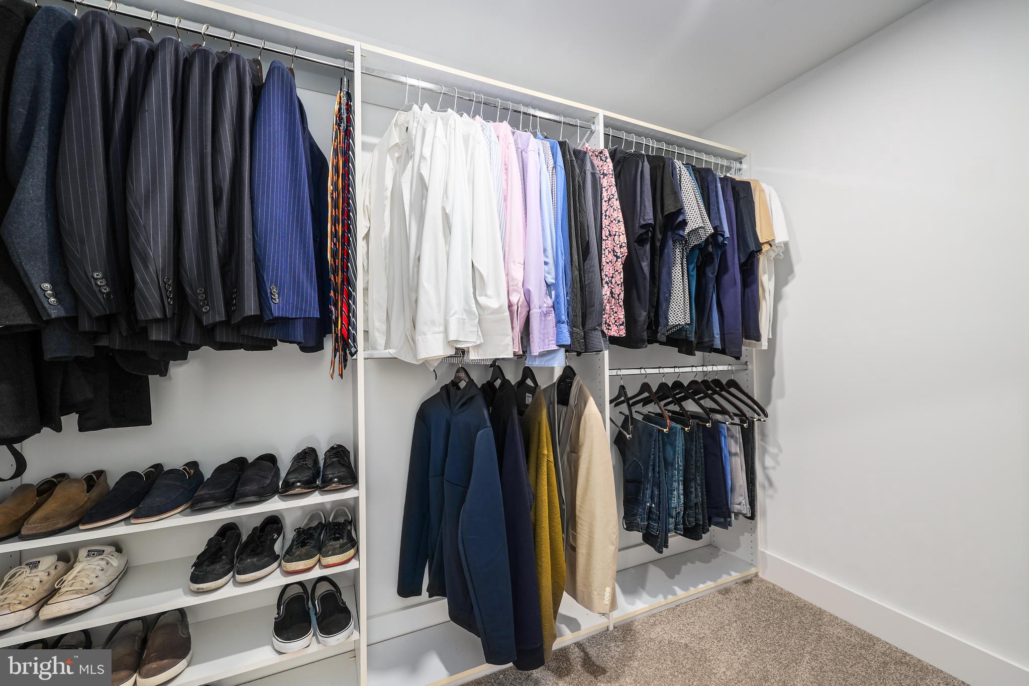 RIVER CREEK - Residential