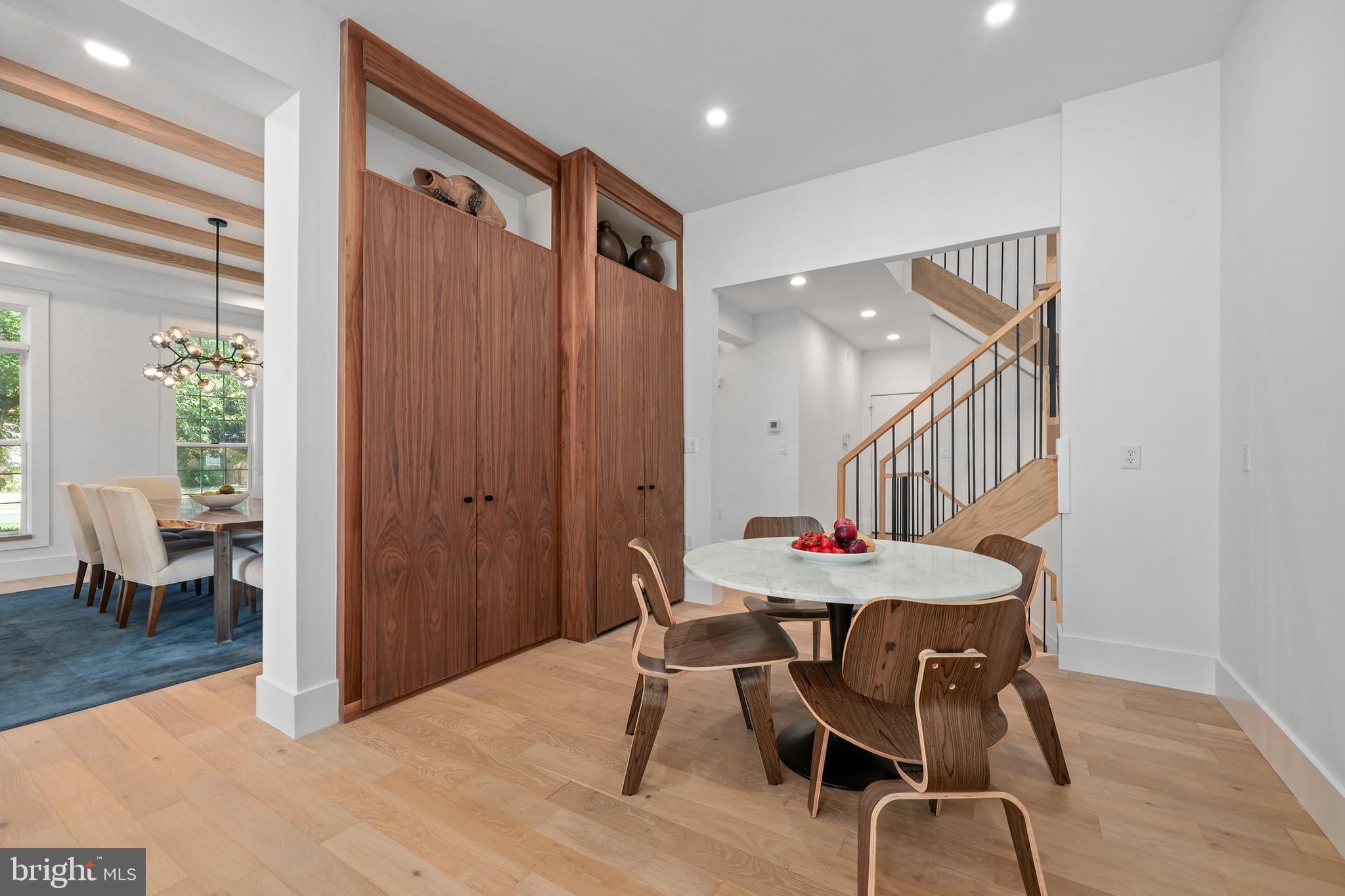 RIVER CREEK - Residential