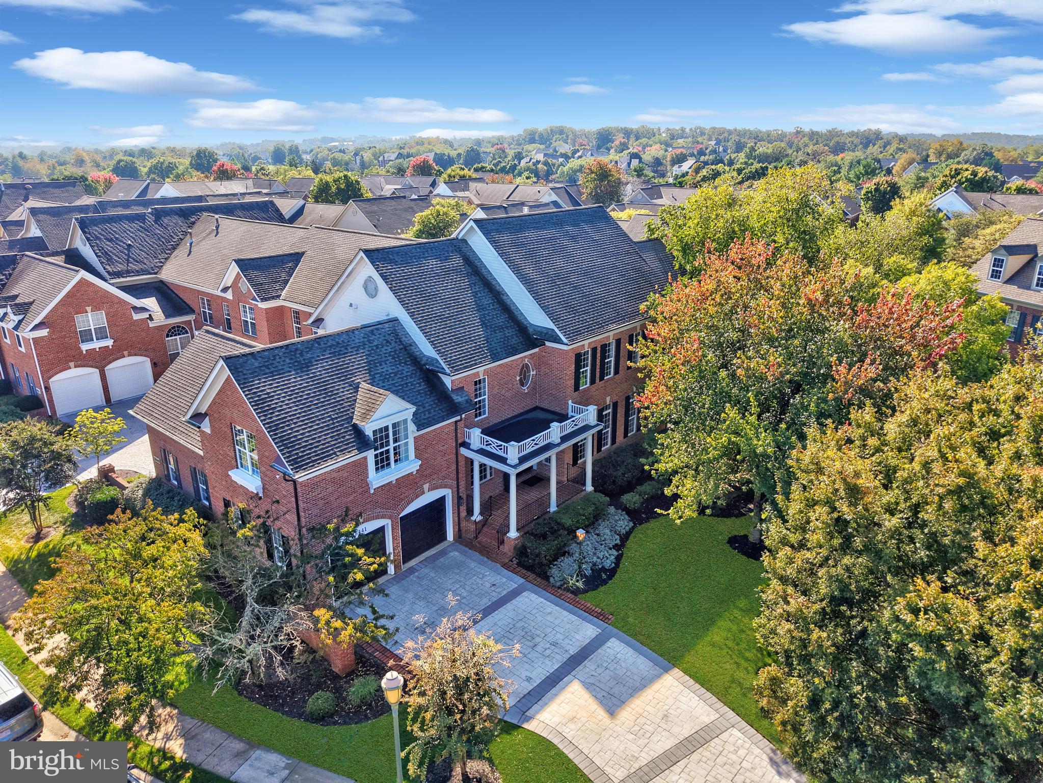 RIVER CREEK - Residential