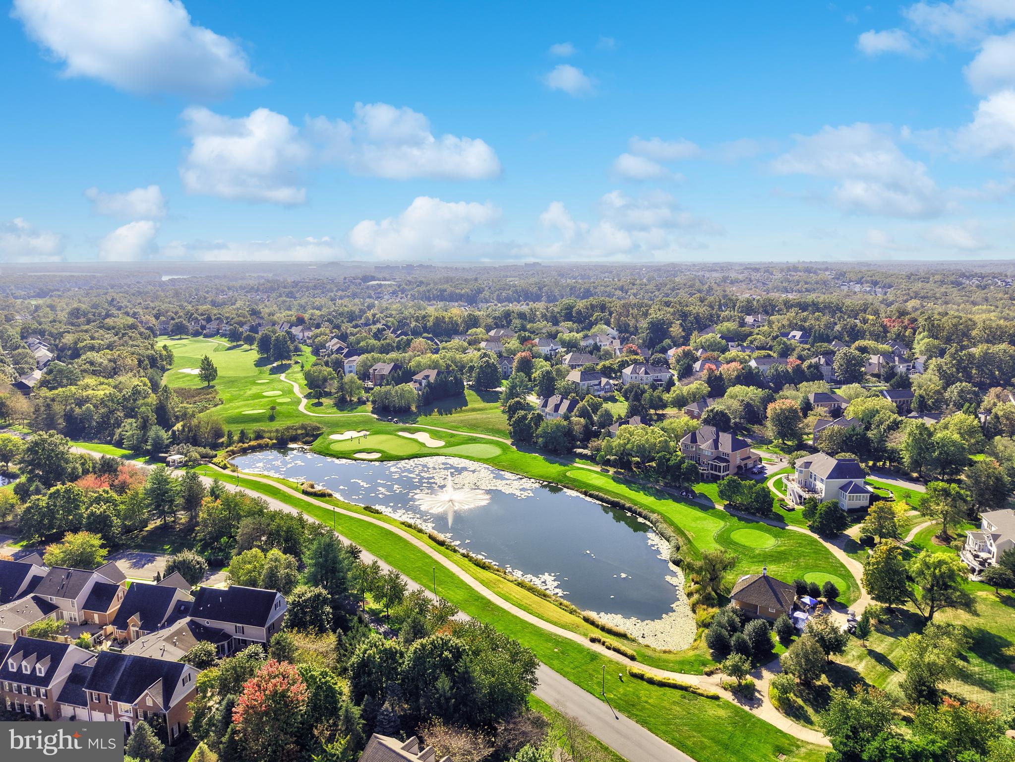 RIVER CREEK - Residential