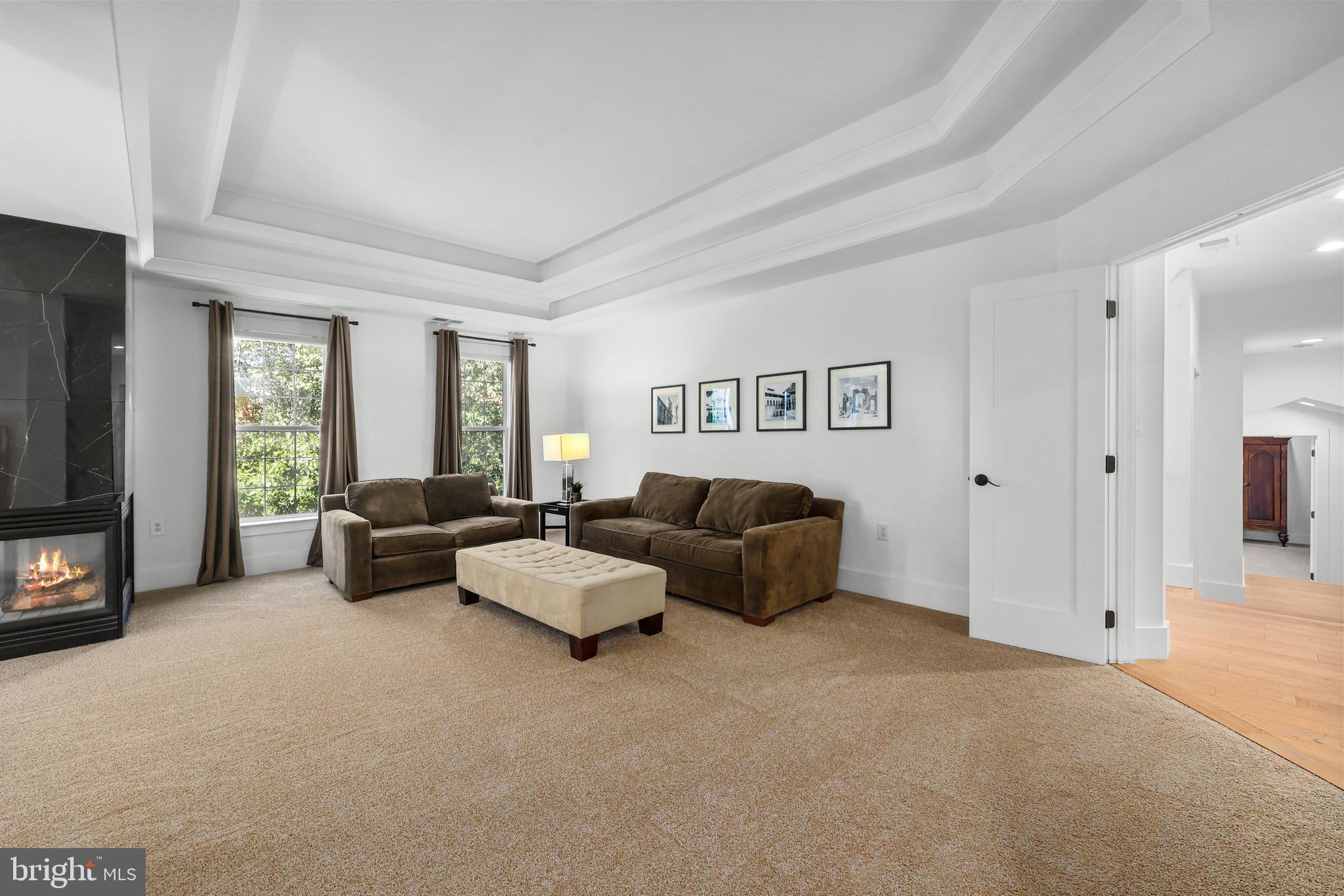 RIVER CREEK - Residential