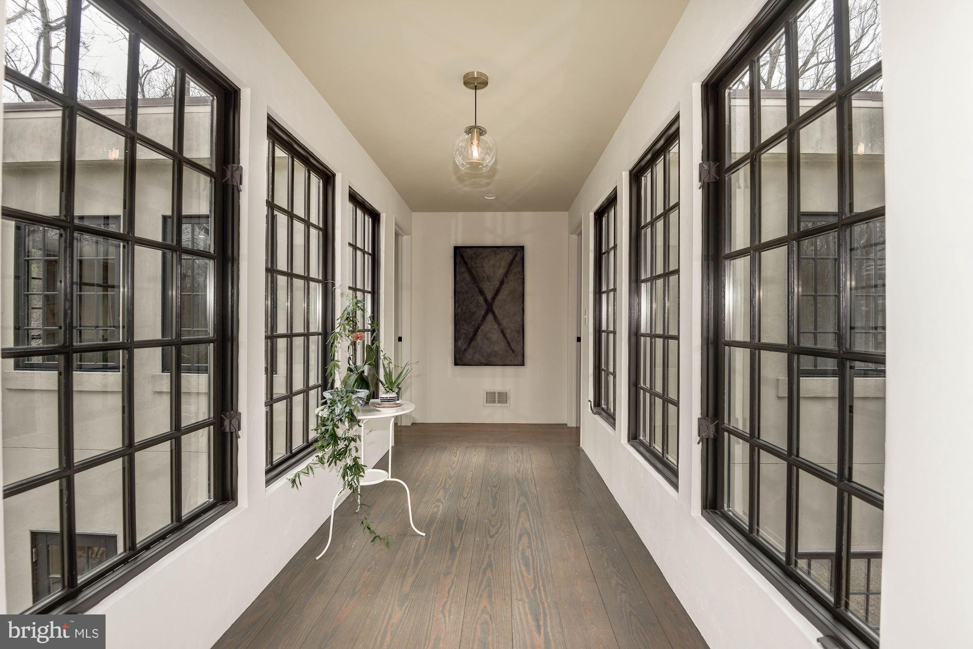 CAPITOL VIEW PARK - Residential