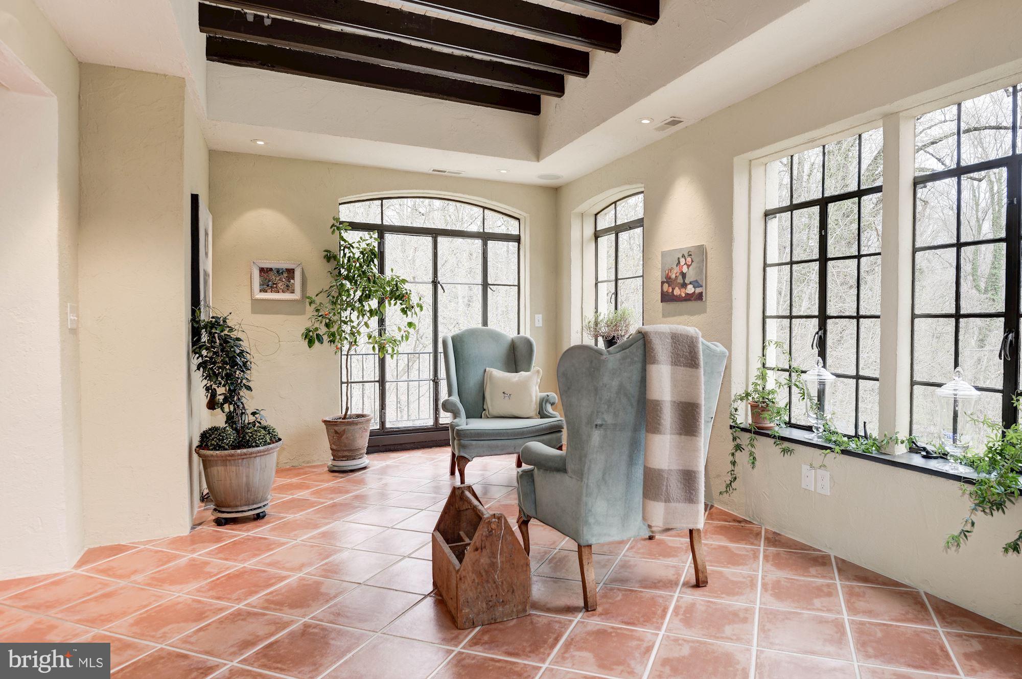 CAPITOL VIEW PARK - Residential