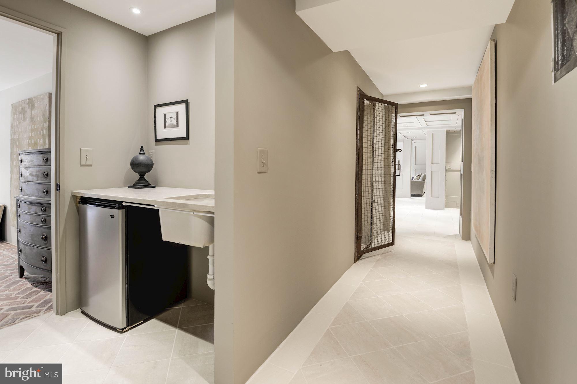 CAPITOL VIEW PARK - Residential