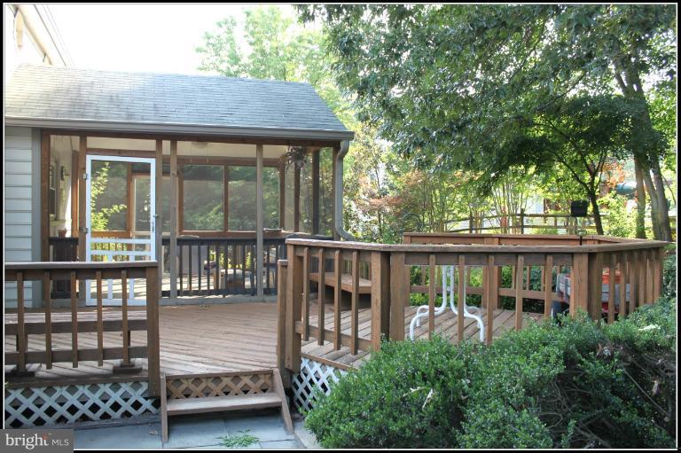 SIGNAL HILL - Residential Lease