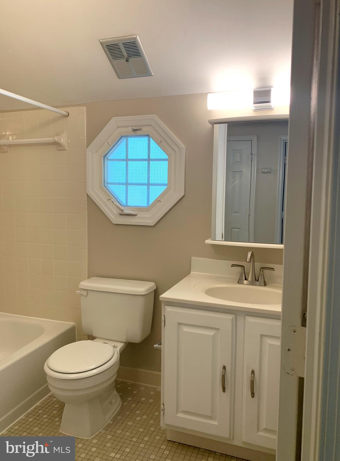 SIGNAL HILL - Residential Lease