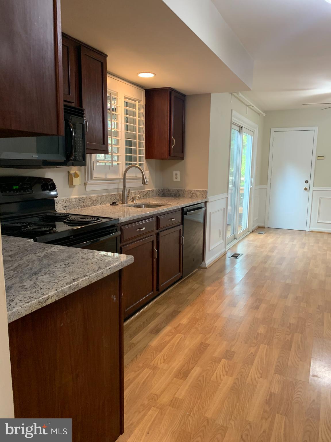 SIGNAL HILL - Residential Lease