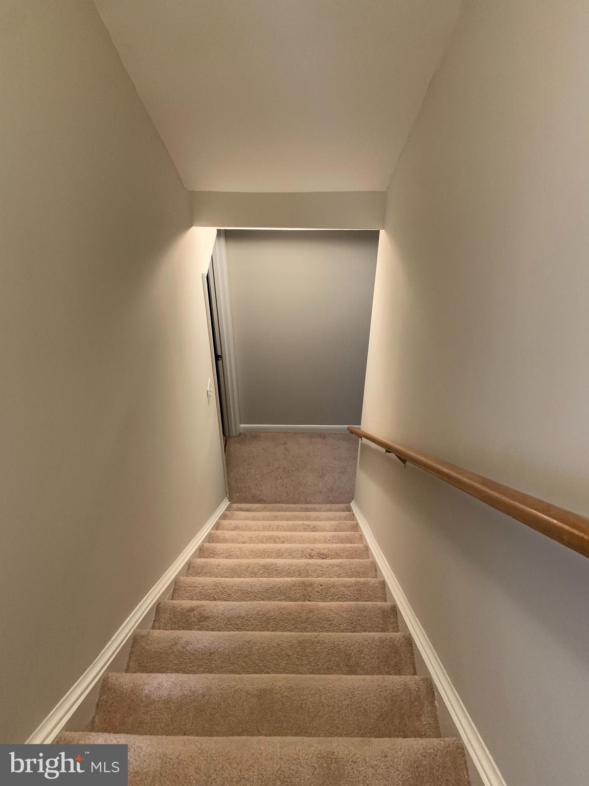 SIGNAL HILL - Residential Lease