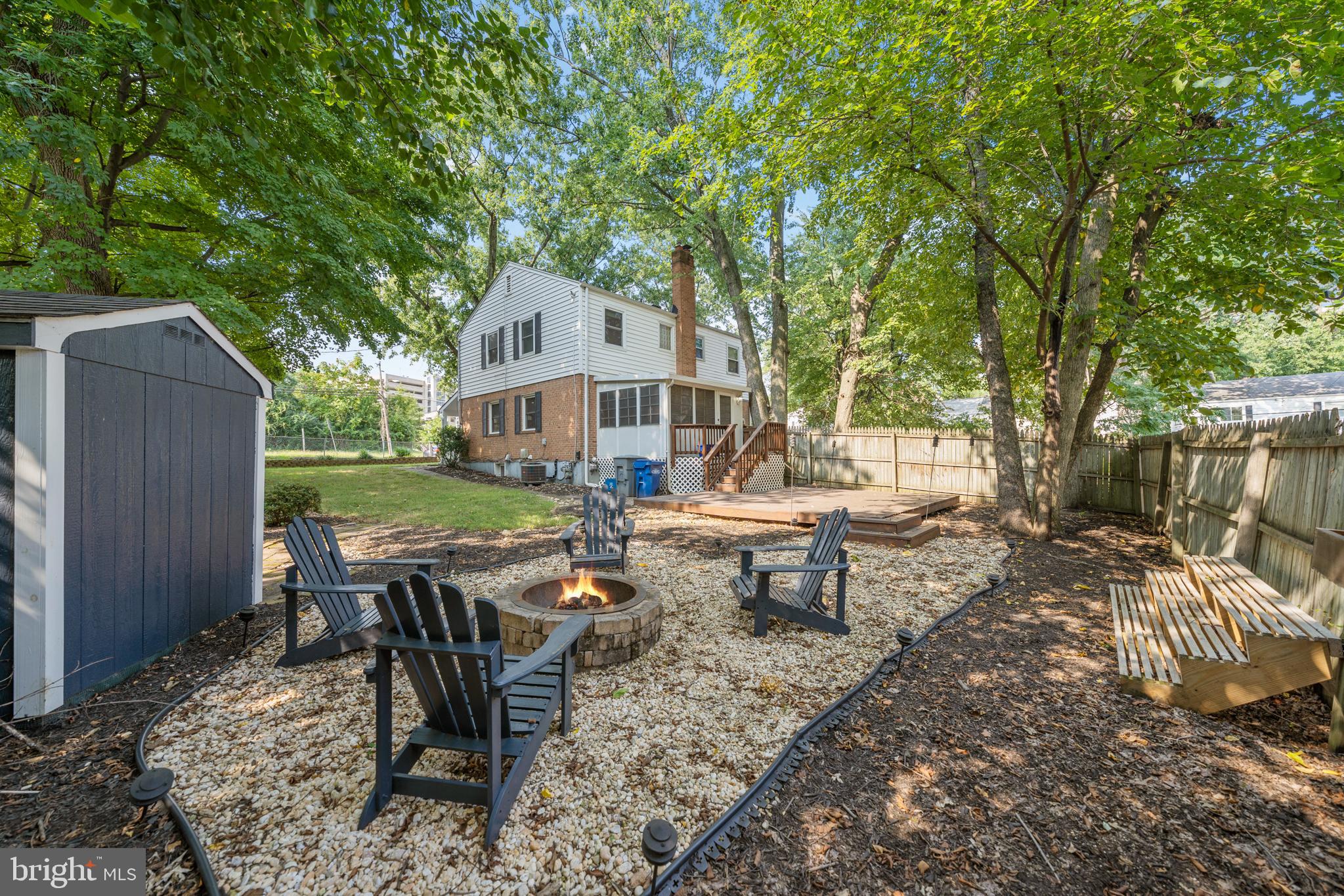 HUNTINGTON - Residential Lease