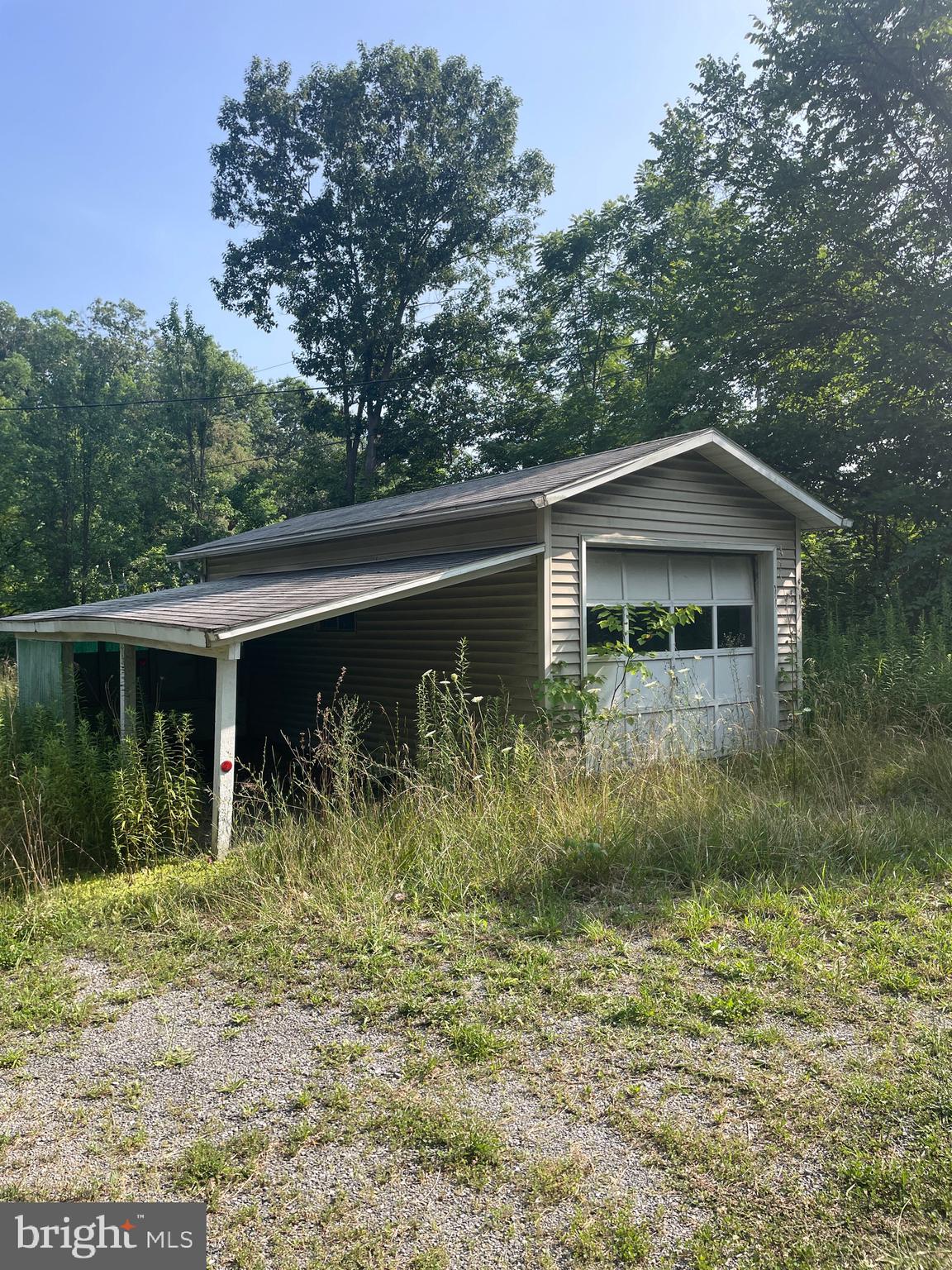 1147 BRADDOCK ROAD