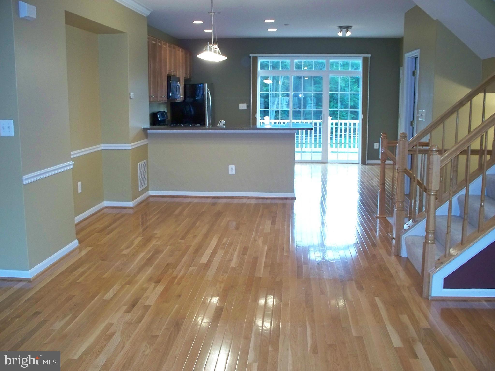 PINEY ORCHARD - Residential Lease