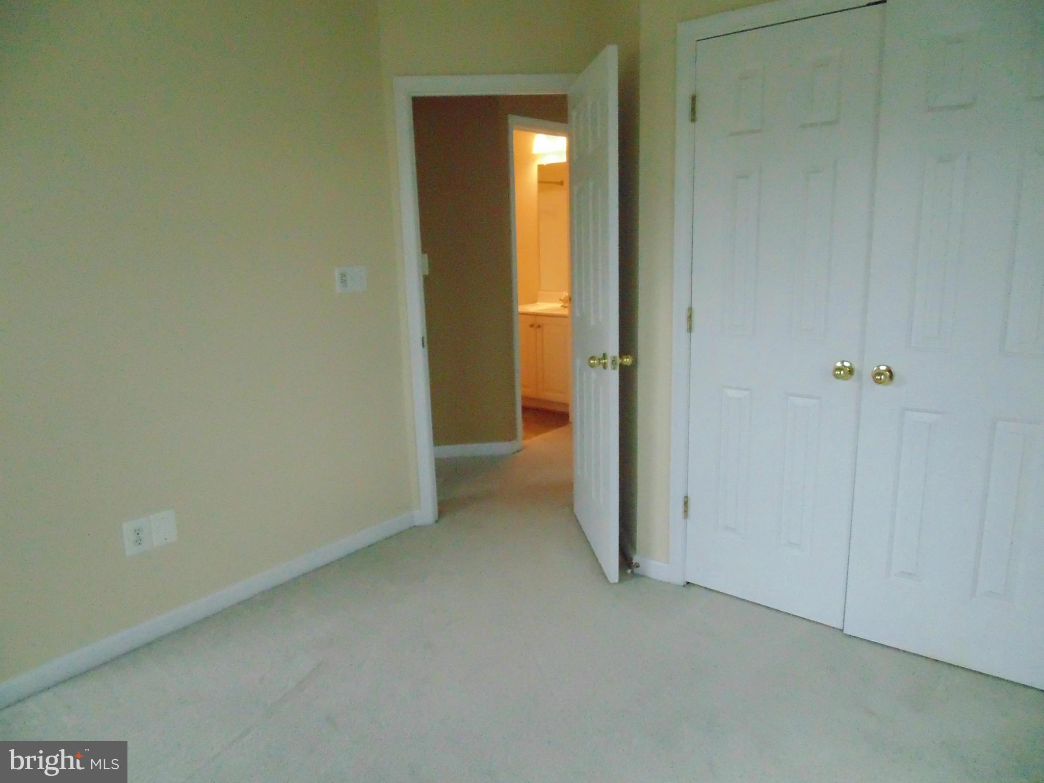 PINEY ORCHARD - Residential Lease