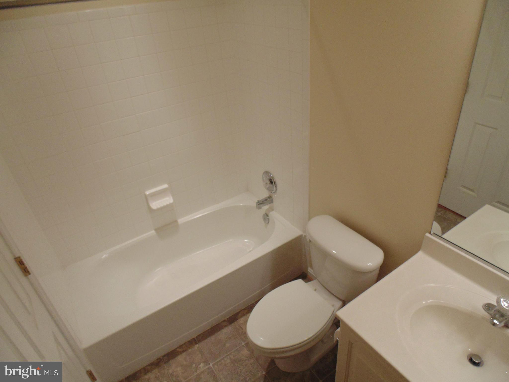 PINEY ORCHARD - Residential Lease