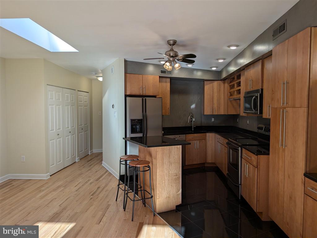 615 3RD STREET NE 9
