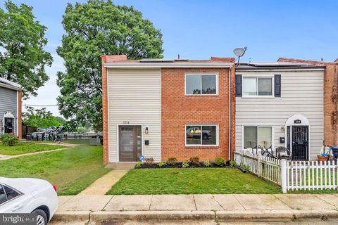 1214 BARNABY TERRACE SE WASHINGTON DC 20032